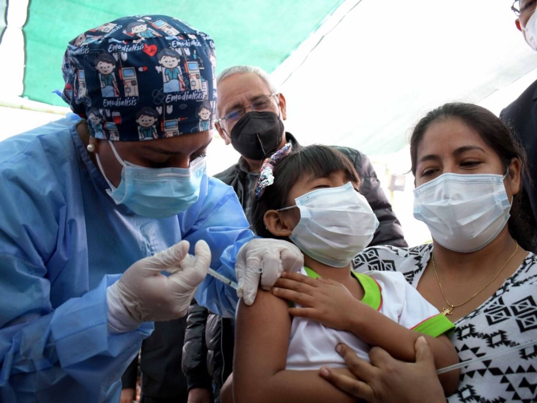 En Arequipa vacunarán a 98,000 menores de 5 años de edad contra el covid-19.