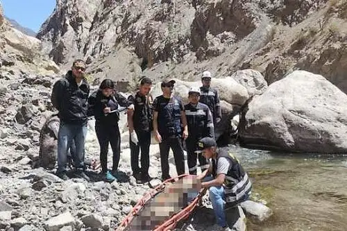 Escena del hallazgo de restos en la provincia de Caylloma. Foto: Fiscalía de la Nación.