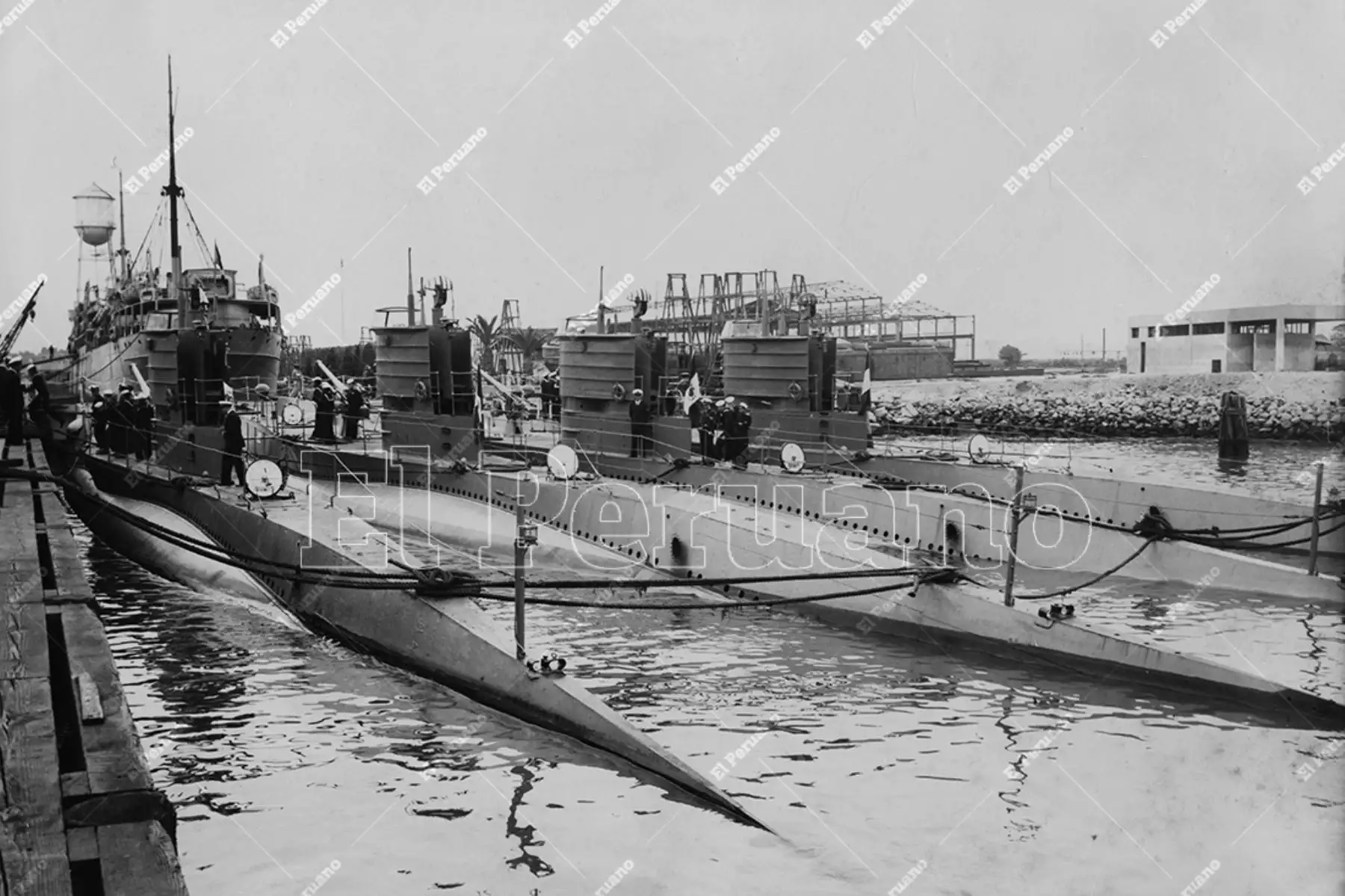 Callao - 1952 / Modernización de los submarinos de la Marina de Guerra del Perú. 

Foto: ANDINA/Archivo Histórico El Peruano