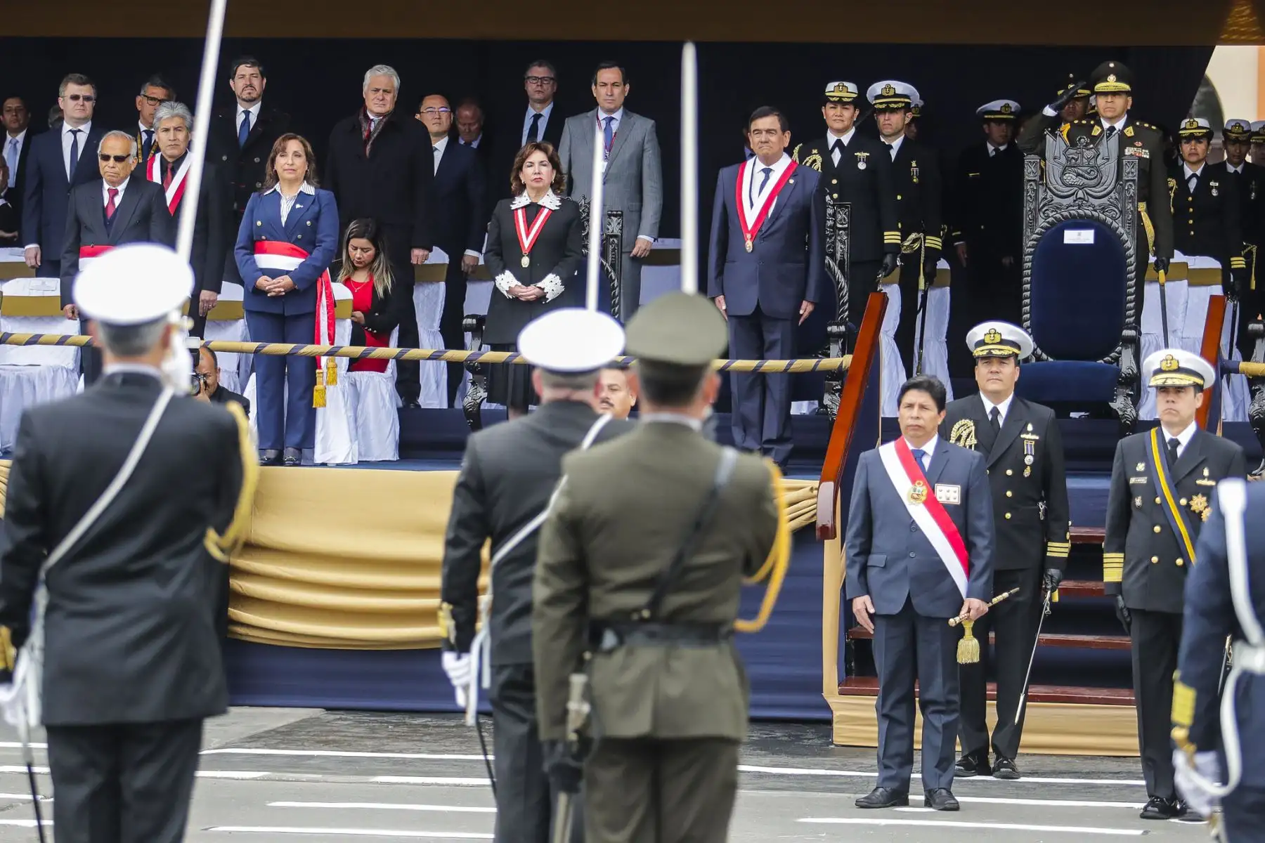 Presidente Pedro Castillo participa en Ceremonia por el 201 aniversario de la Marina de Guerra del Perú y conmemoración por el 143 aniversario del Combate de Angamos

Foto: ANDINA/Prensa Presidencia