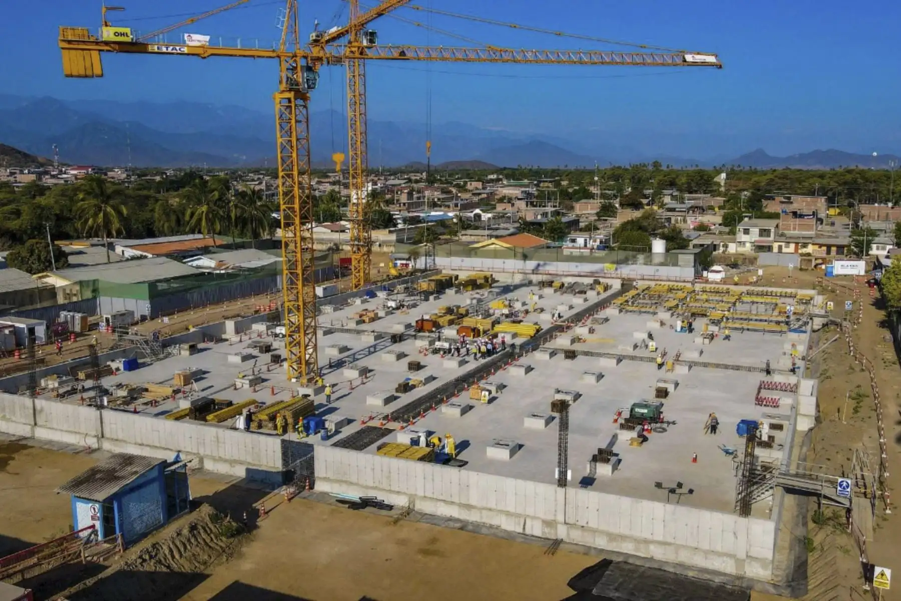 Construcción de infraestructura a cargo de Reconstrucción Con Cambios. ANDINA/Difusión