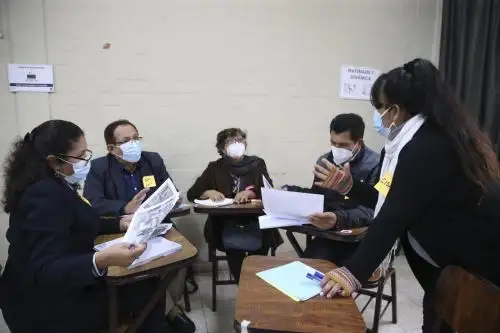 En 740 sesiones de trabajo se abordaron temas como la planificación curricular, la evaluación formativa, el bienestar socioemocional a través del arte, el bienestar estudiantil, entre otros. ANDINA/ Minedu
