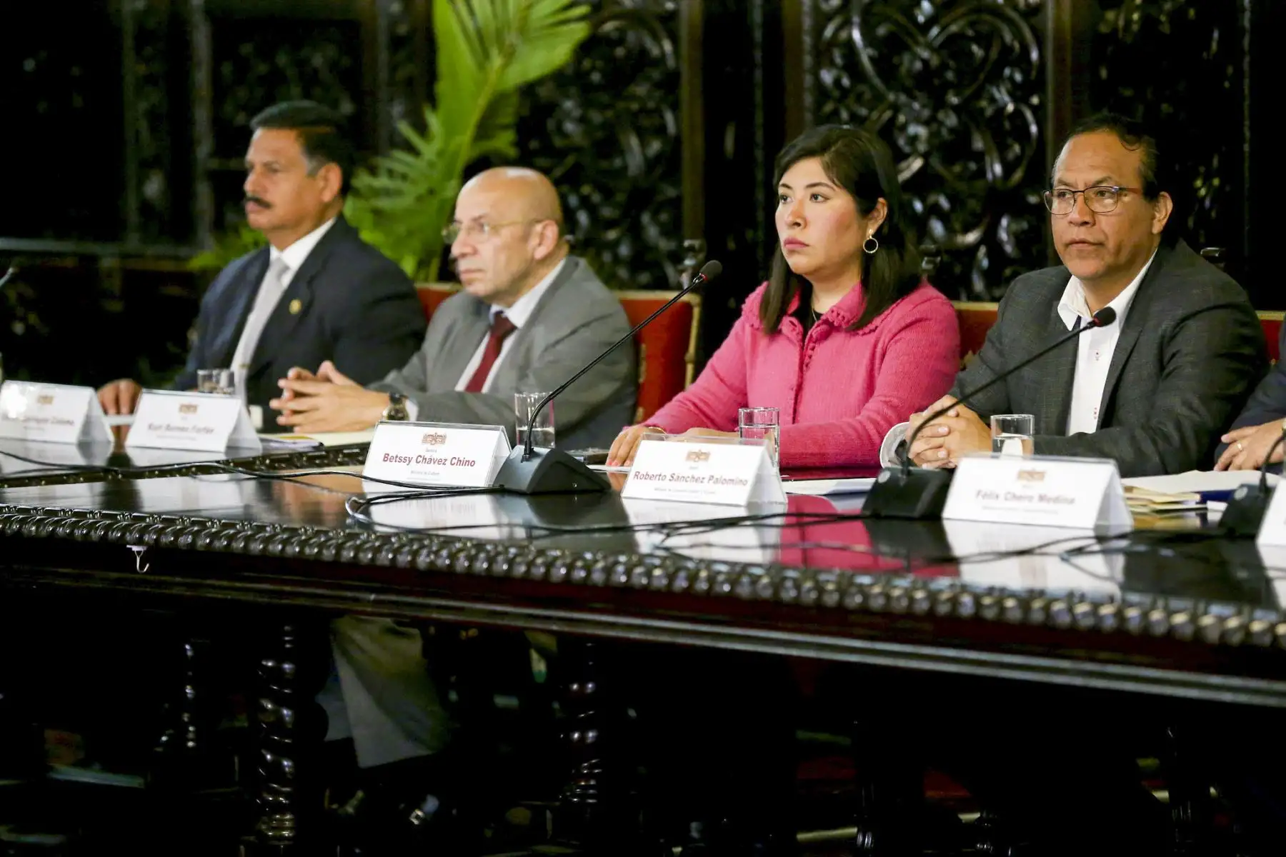 Conferencia de prensa del Presidente de la República acompañado del Consejo de Ministros.

Foto: ANDINA/Prensa Presidencia