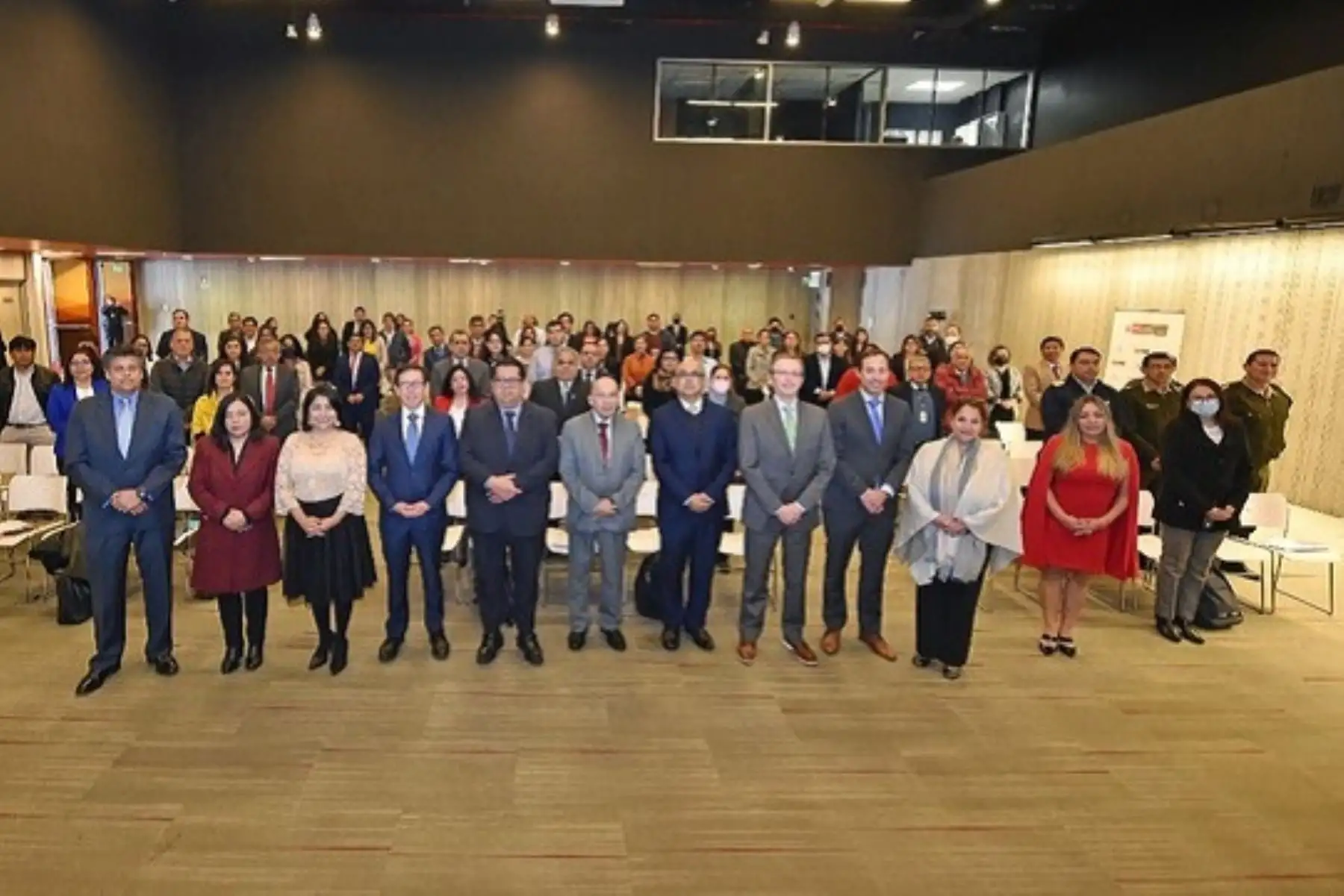 Funcionarios públicos son capacitados por el MEF en temas de Asociación Público-Privada  (APP) y Obras por Impuestos. Foto: cortesía.
