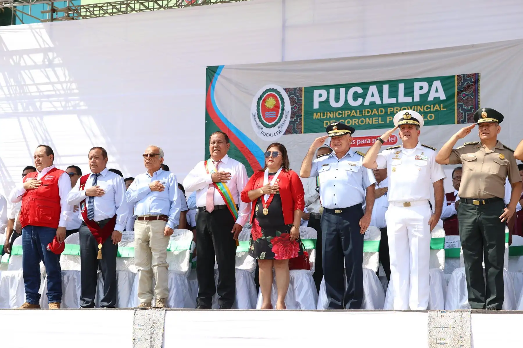 El presidente del Consejo de Ministros, Aníbal Torres, junto con el titular de Vivienda, participa en los actos protocolares por la Semana Jubilar de Pucallpa. Foto: PCM El presidente del Consejo de Ministros, Aníbal Torres, junto con el titular de Vivienda, participa en los actos protocolares por la Semana Jubilar de Pucallpa. Foto: PCM