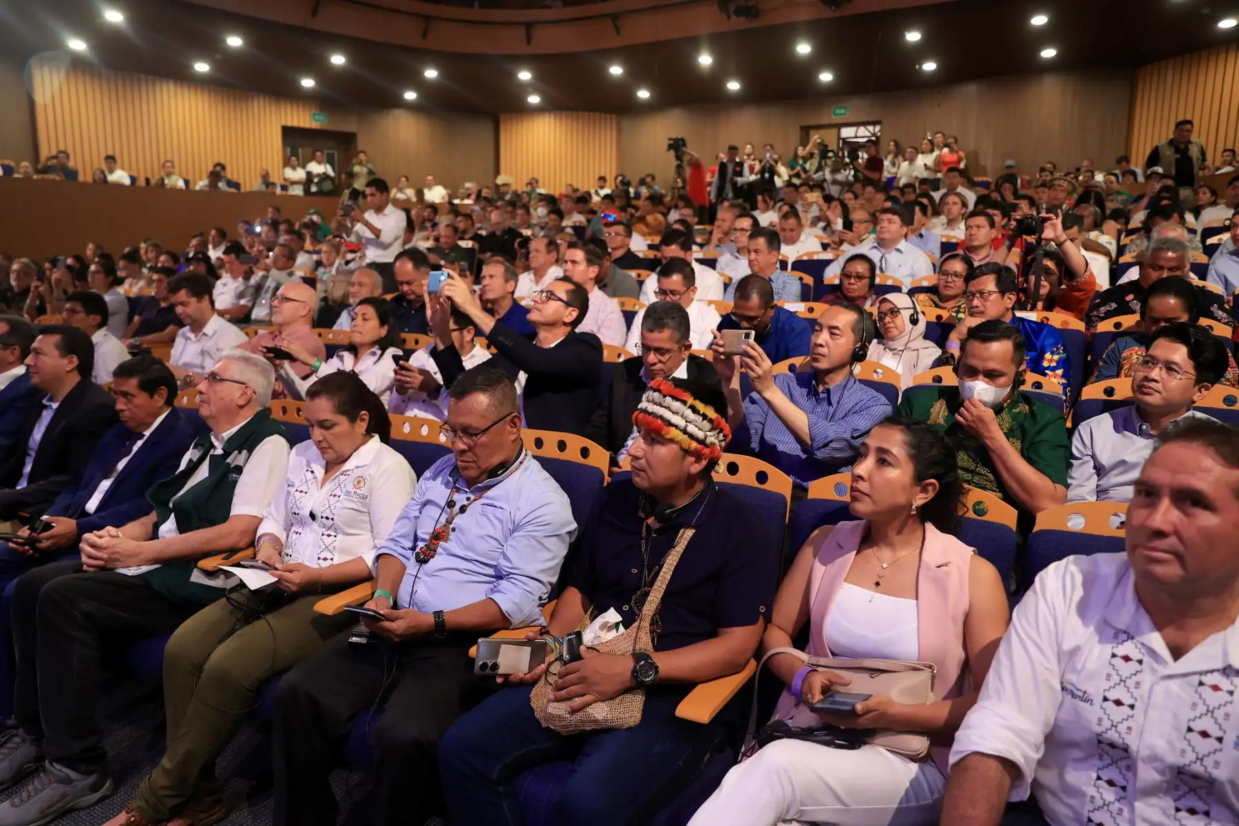 En la región San Martín, el presidente de la República, Pedro Castillo Terrones, participa en intercambio de Experiencias del Grupo de Trabajo de gobernadores por el clima y el bosque

Foto: ANDINA/Prensa Presidencia