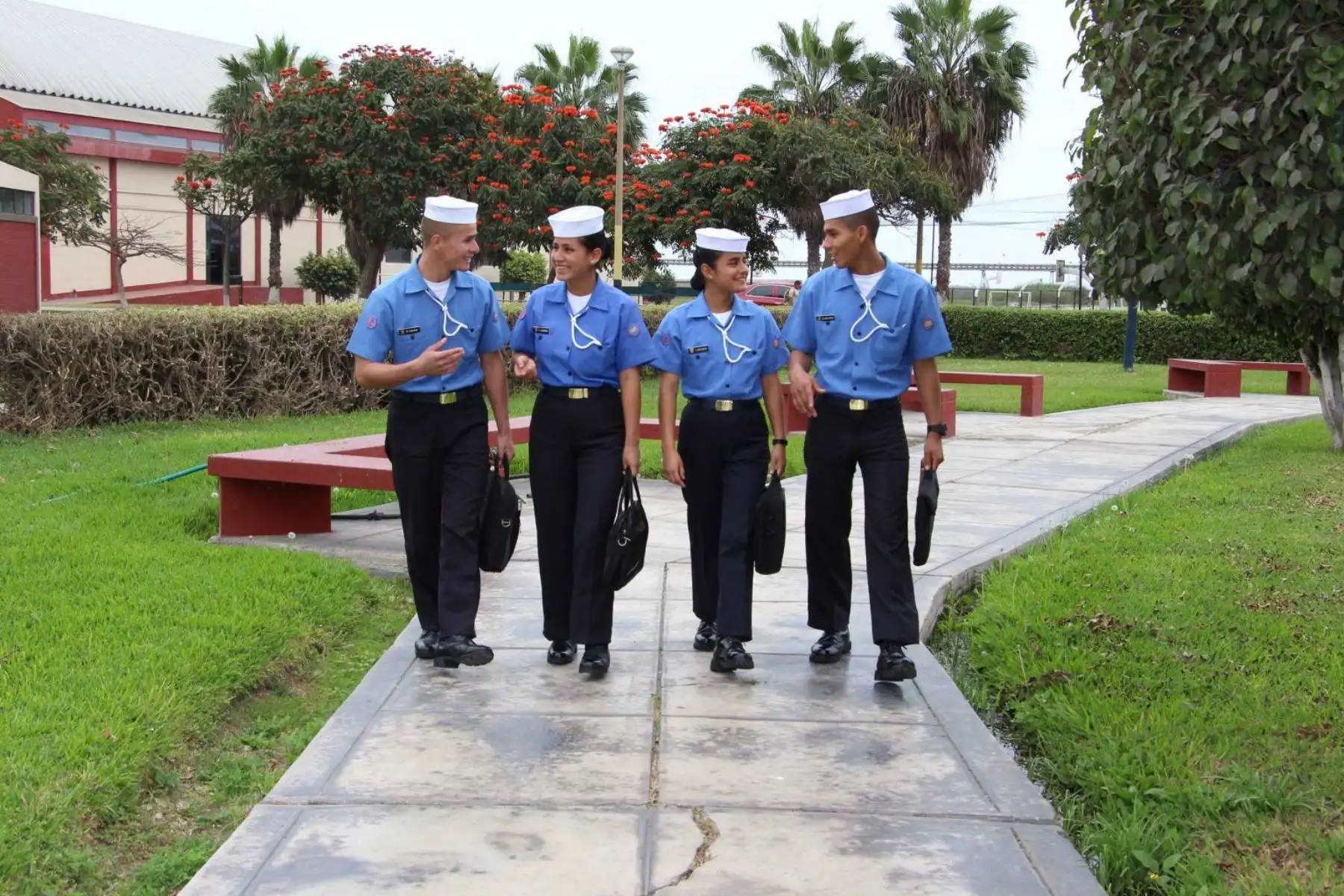 ¿Quieres estudiar una carrera técnica en el Citen de la Marina? Conoce los requisitos
