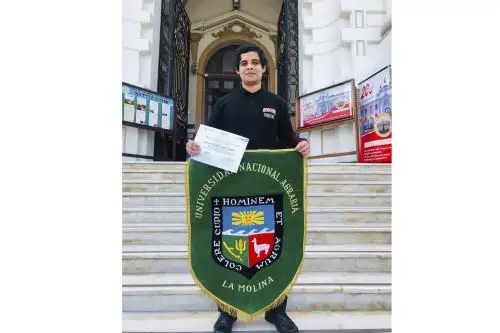 Eduardo Lama es líder de Ento Piruw, emprendimiento forjado en la Universidad Nacional Agraria La Molina (UNALM), la primera empresa en el Perú que produce alimentos a base de insectos.