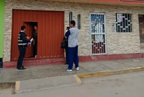 El Segundo Despacho de la Fiscalía Especializada en Delitos de Corrupción de Funcionarios del Distrito Fiscal de Áncash, a cargo de la fiscal provincial Ruth Gonzales Huamán, en trabajo conjunto con la Dirección Contra la Corrupción de Huaraz y Lima Norte realizaron una serie de allanamientos y registros domiciliarios, en el marco de una investigación por presuntos hechos de corrupción en la Municipalidad Provincial de Ocros.