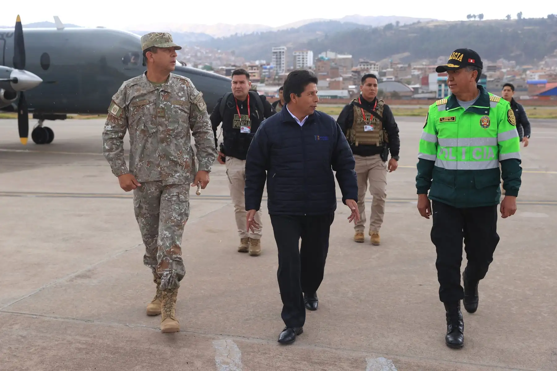 El presidente Pedro Castillo llegó a la ciudad de Cusco, en la sierra sur del país, para la firma de contrato e inicio de obra del hospital Antonio Lorena. Foto: ANDINA/ Prensa Presidencia