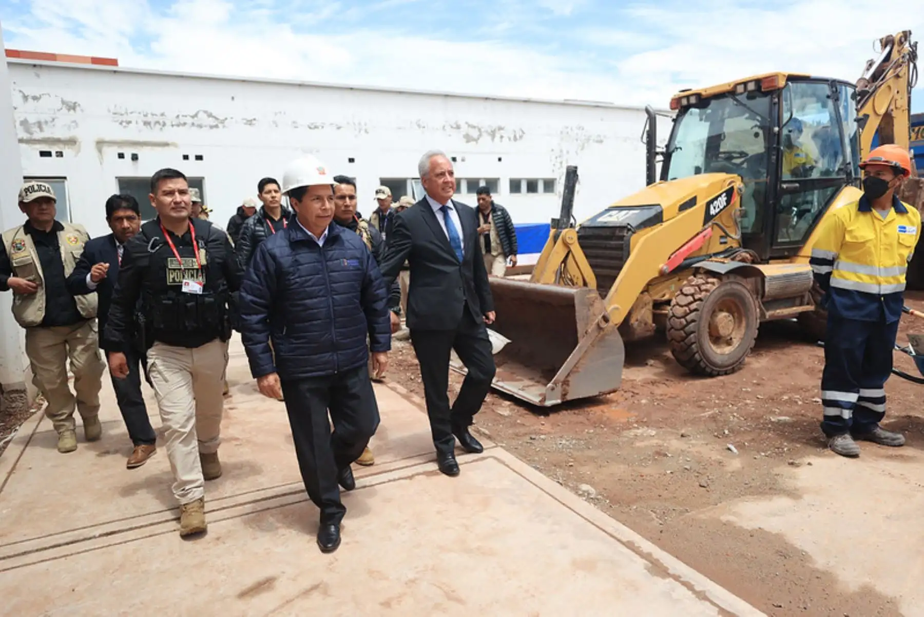 Presidente Pedro Castillo participa de la firma del contrato  e inicio de obra del hospital Antonio Lorena del Cusco. Foto: ANDINA/ Prensa Presidencia
