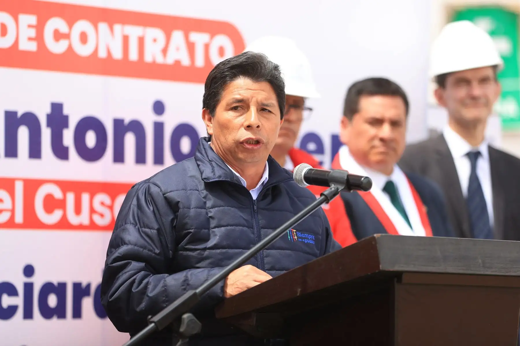 Presidente Pedro Castillo participa de la firma del contrato  e inicio de obra del hospital Antonio Lorena del Cusco. Foto: ANDINA/ Prensa Presidencia