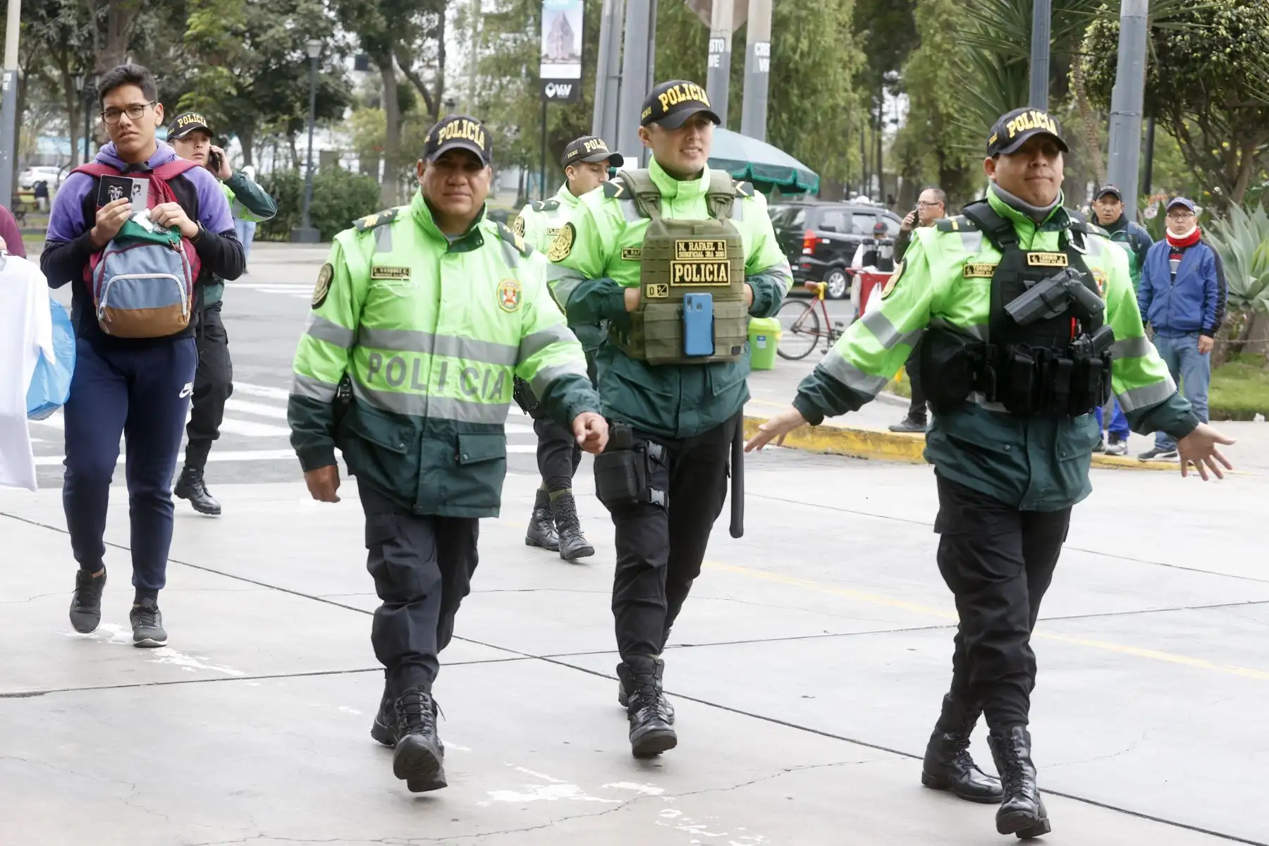 Medidas de seguridad  por el primer concierto de la gira de despedida de Daddy Yankee en los alrededores del Estadio Nacional de