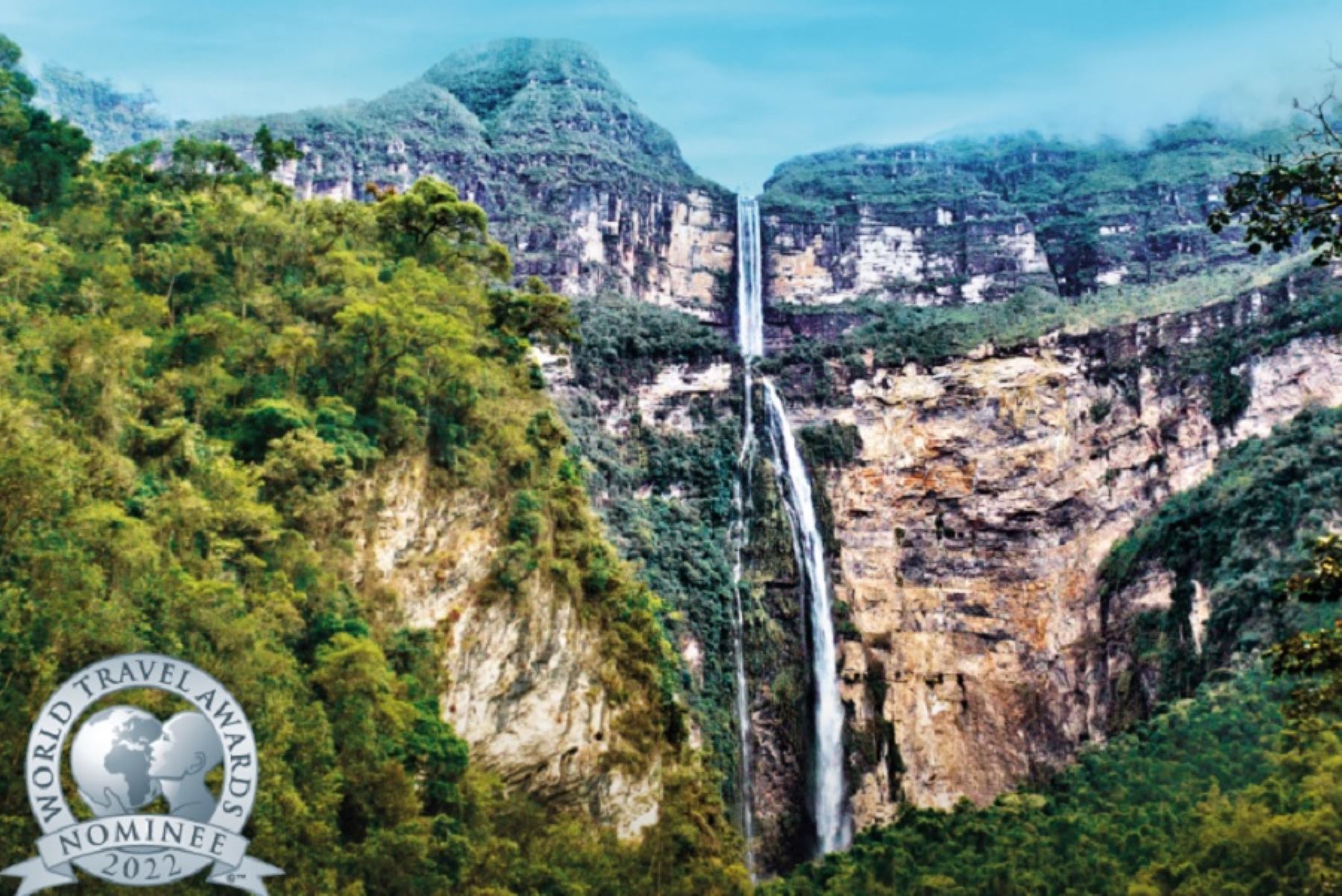 La majestuosa catarata de Gocta, ubicada en la región Amazonas y una de las más altas del mundo, es uno de los atractivos turísticos emblemáticos del Perú que está nominado como “Mejor destino verde mundial”, en la edición global de los World Travel Awards 2022.