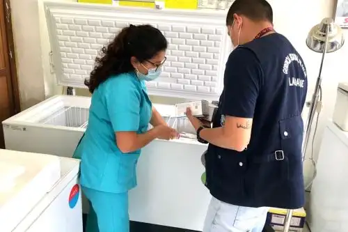También se ha iniciado la distribución y proceso de vacunación contra el covid-19 para niños menores de 5 años en los centros de salud.