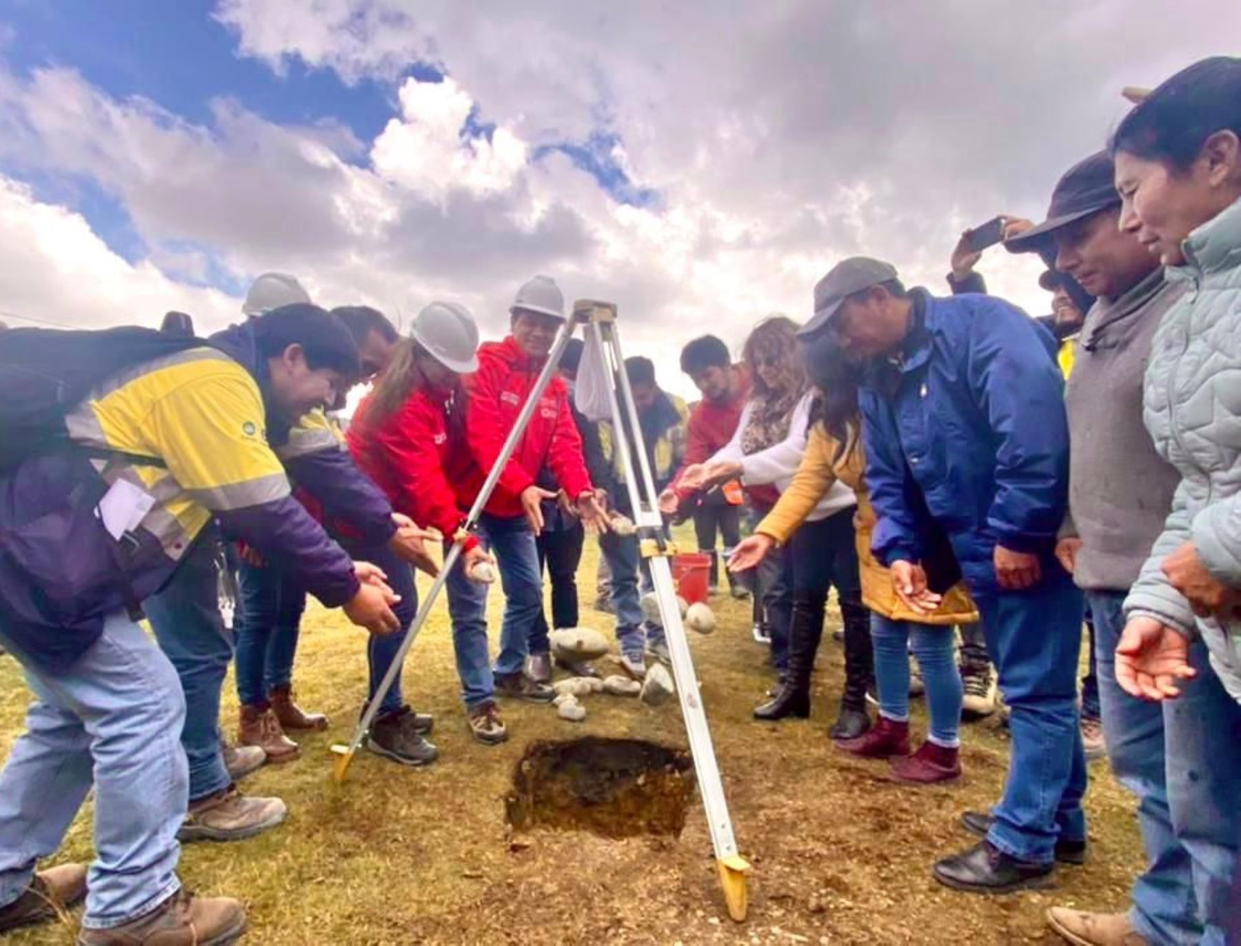 Mediante el mecanismo de obras por impuestos se financia un proyecto de agua y saneamiento en la provincia de Hualgayoc, región Cajamarca. ANDINA/Difusión