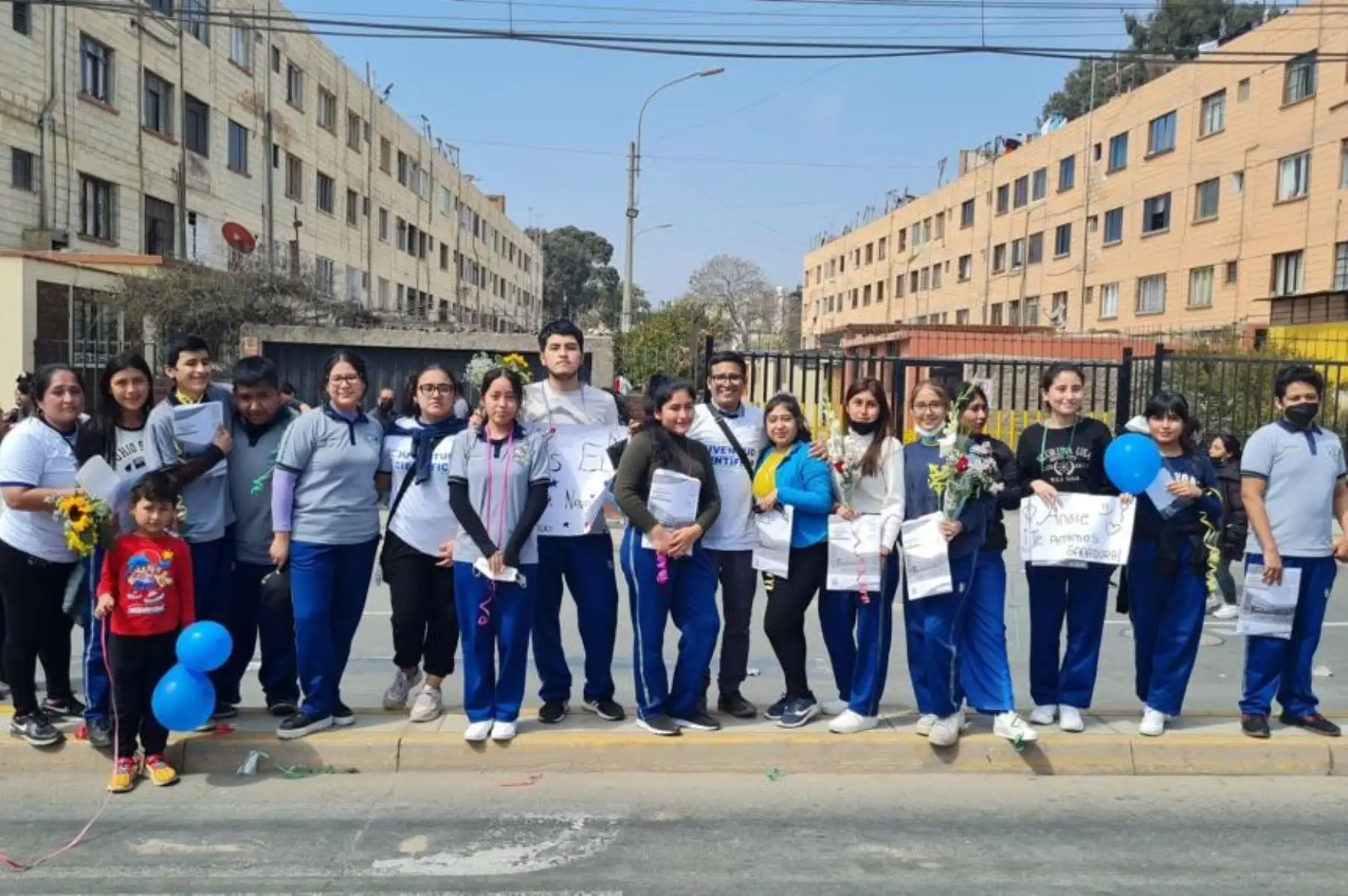 El pasado sábado 15 y domingo 16 de octubre se llevaron a cabo las primeras dos fechas del proceso de admisión de la UNMSM, donde 28 escolares de quinto de secundaria del colegio Juventud Científica alcanzaron una vacante.