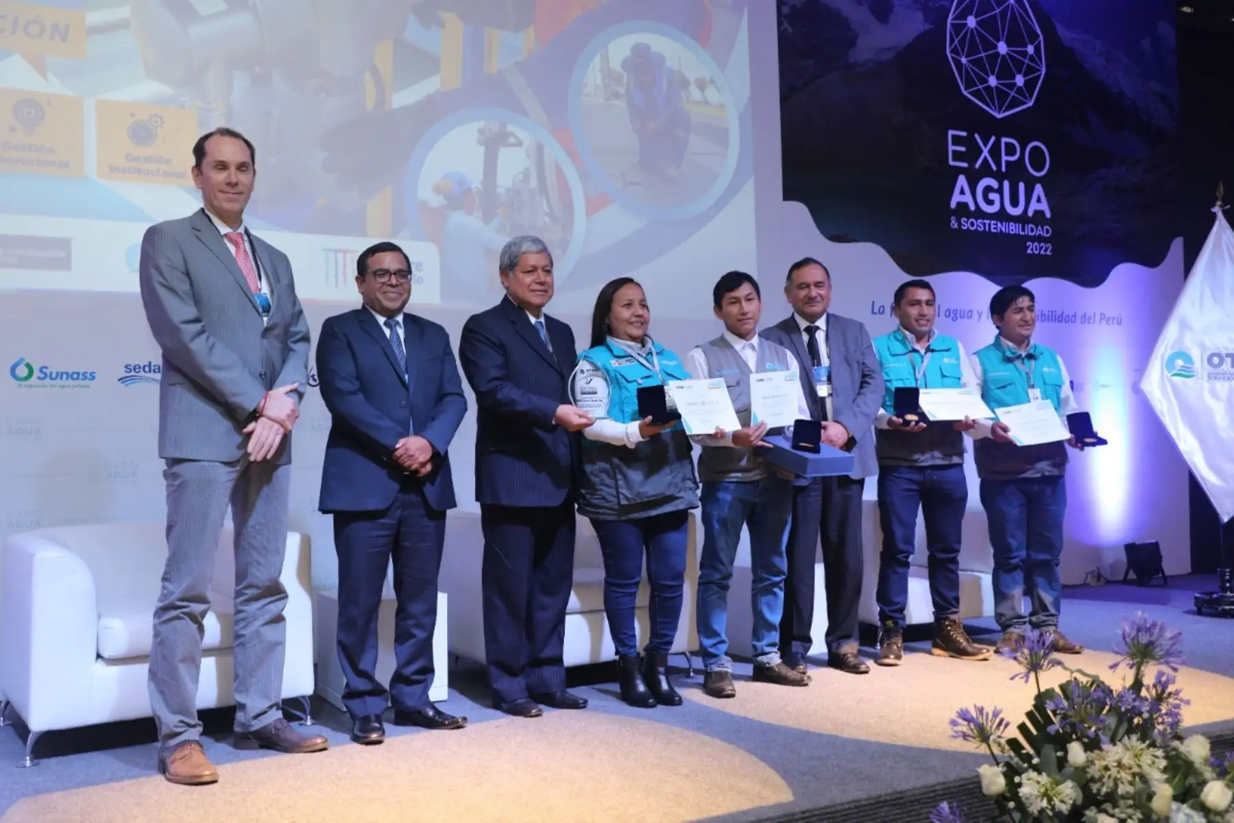 Otass premia a EPS por buenas prácticas de gestión empresarial a favor de usuarios. Foto: difusión.