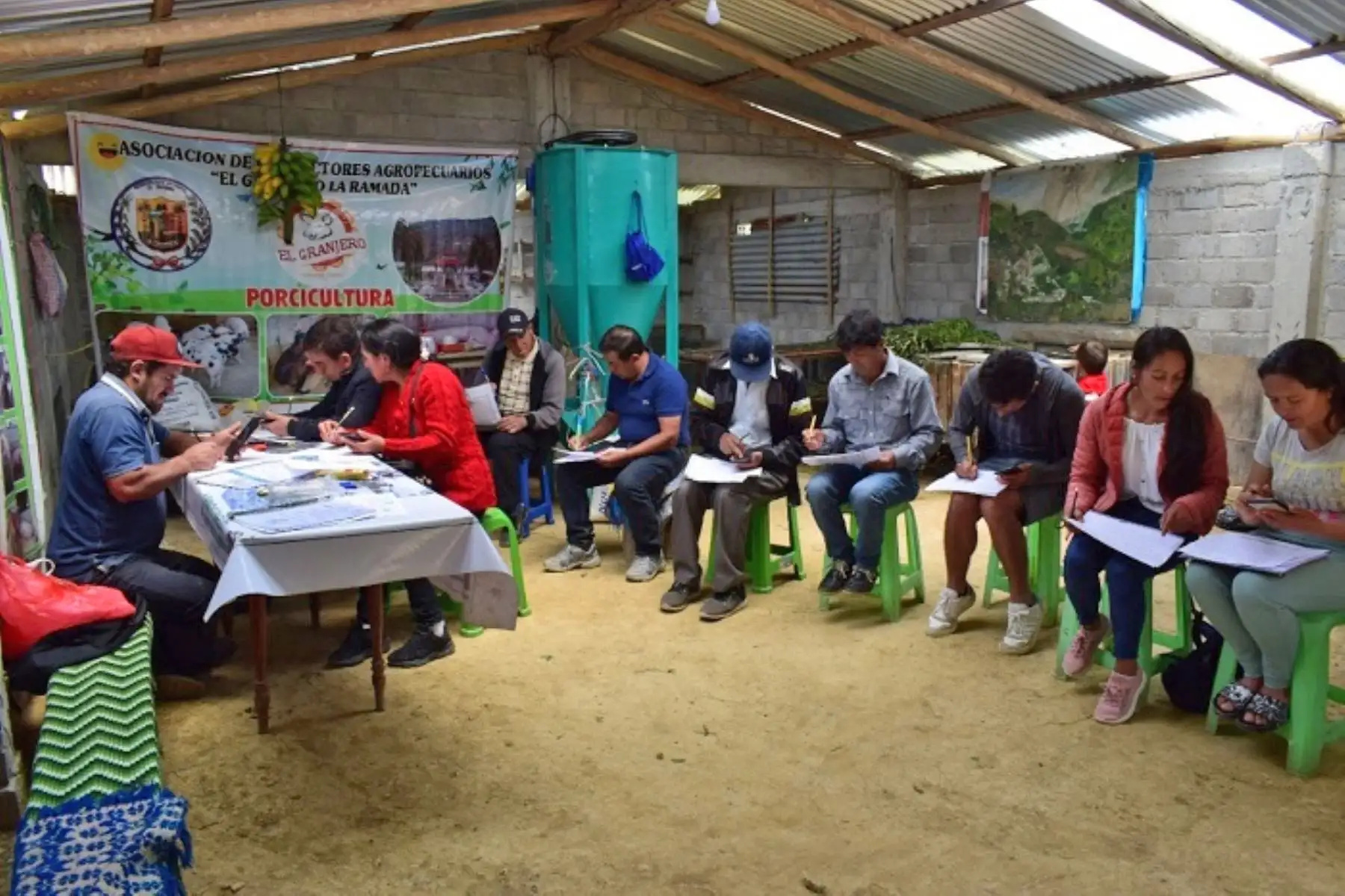 Agro Rural impulsó ahorro de productores agropecuarios de 5 regiones por más de S/ 650,000.