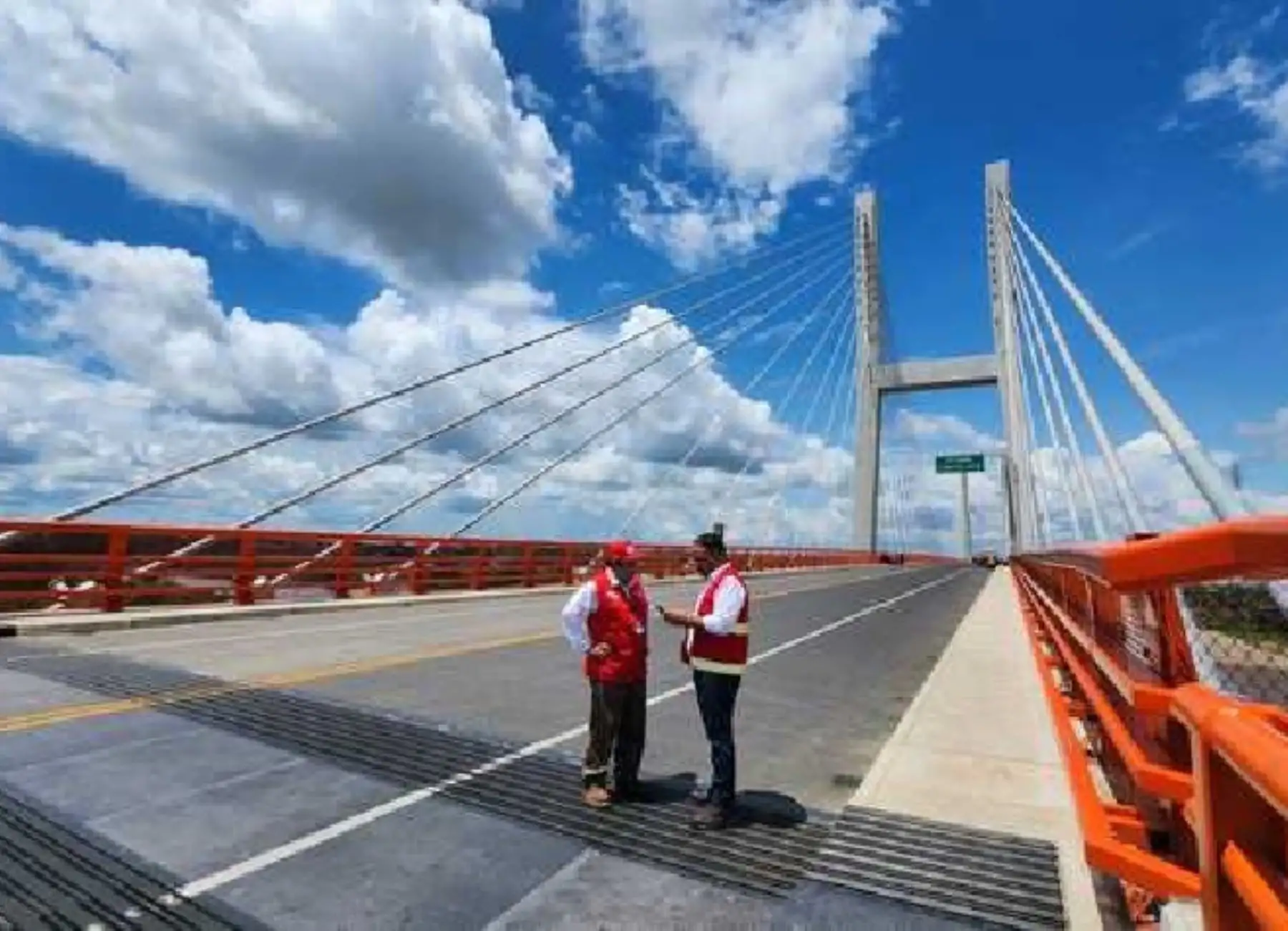 La infraestructura vial es importante para conectar a las poblaciones del país. ANDINA/Difusión