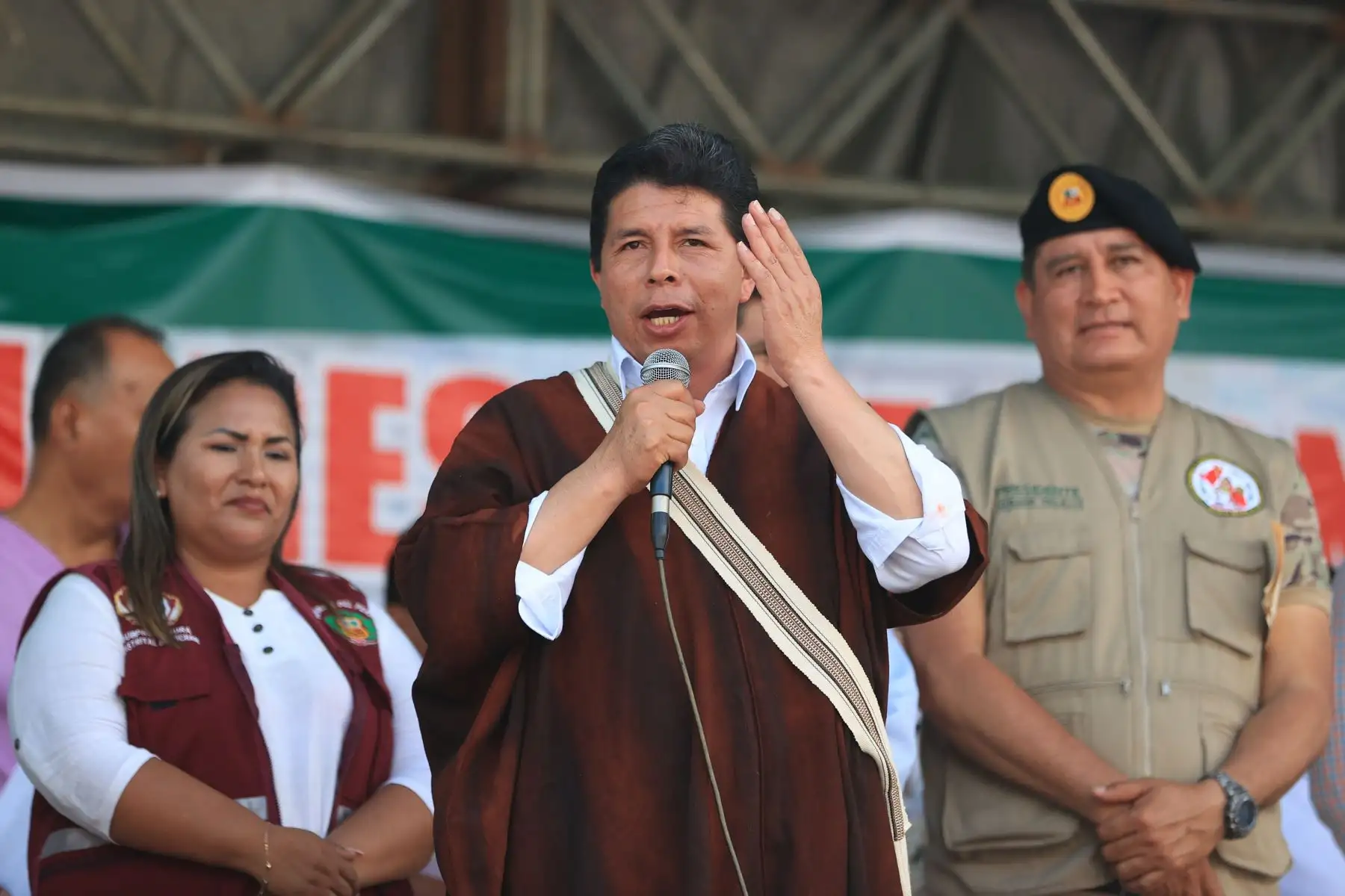 El mandatario estuvo en la plaza de armas de Pichari. ANDINA/Prensa Presidencia
