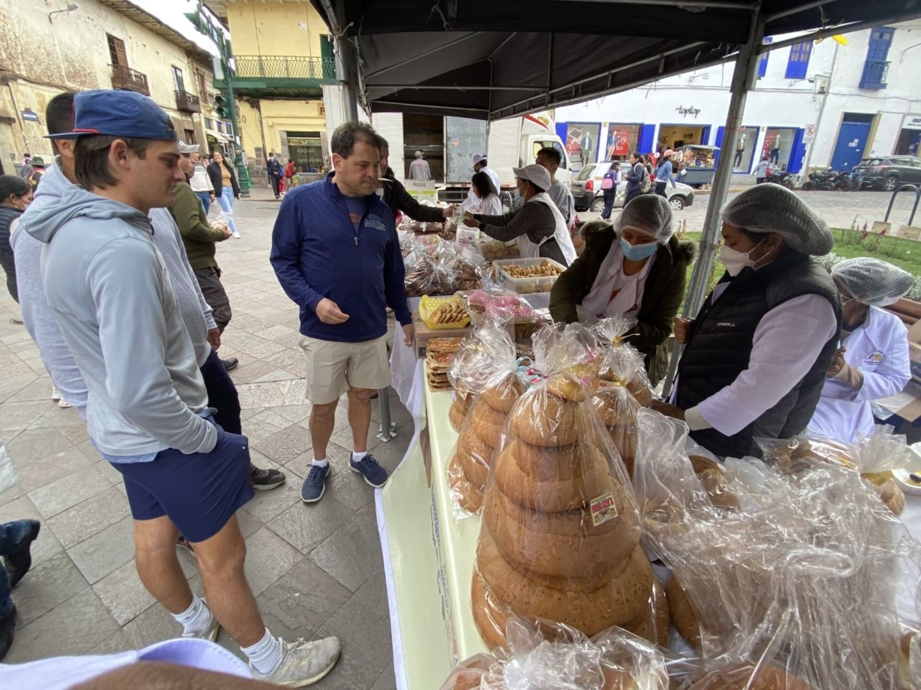 Panaderos de Cusco revaloran la elaboración del tradicional pan jurk