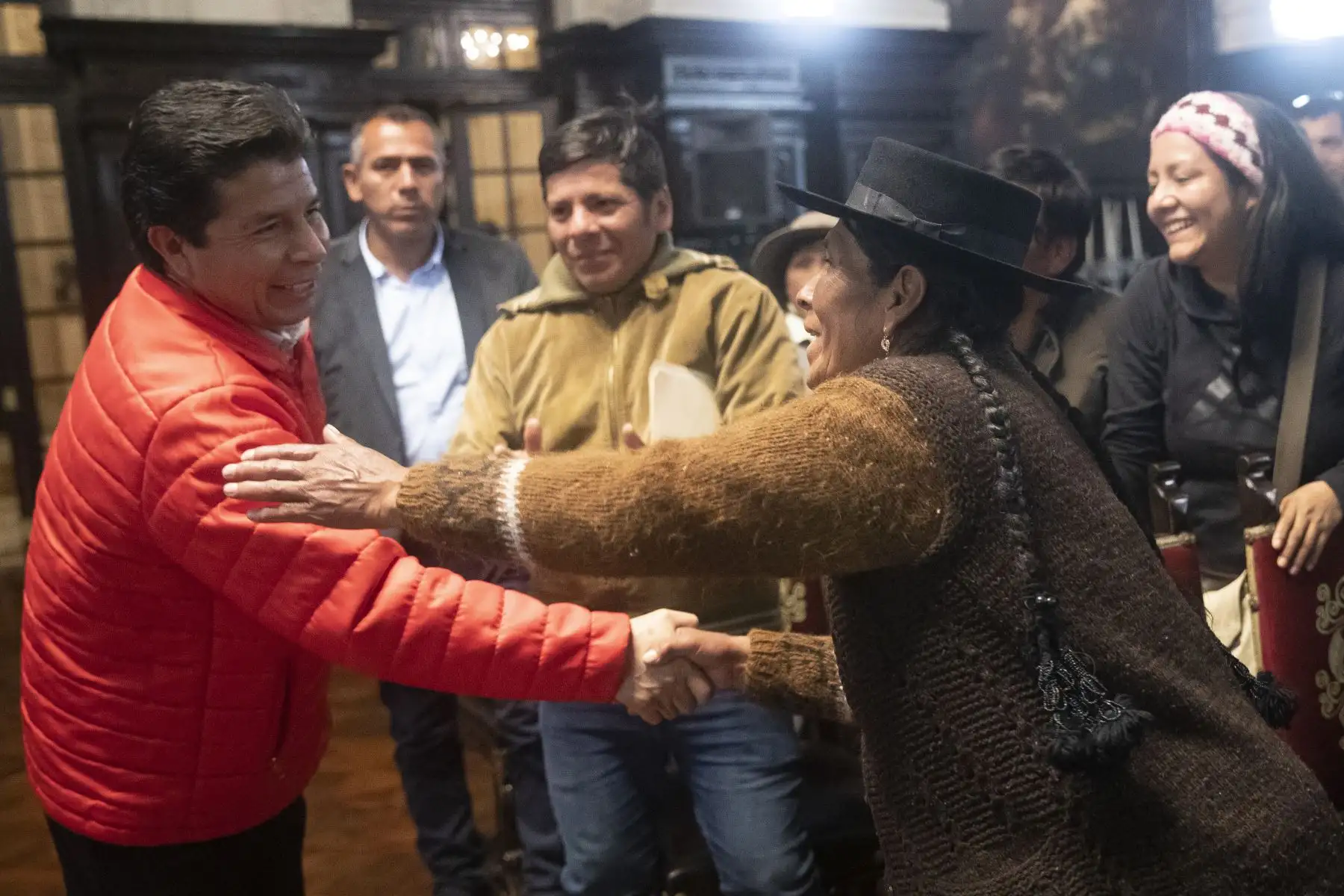 El presidente de la República, Pedro Castillo, se reunió con camelicultores de distintas regiones del país, en Palacio de Gobierno. Foto: ANDINA/Prensa Presidencia