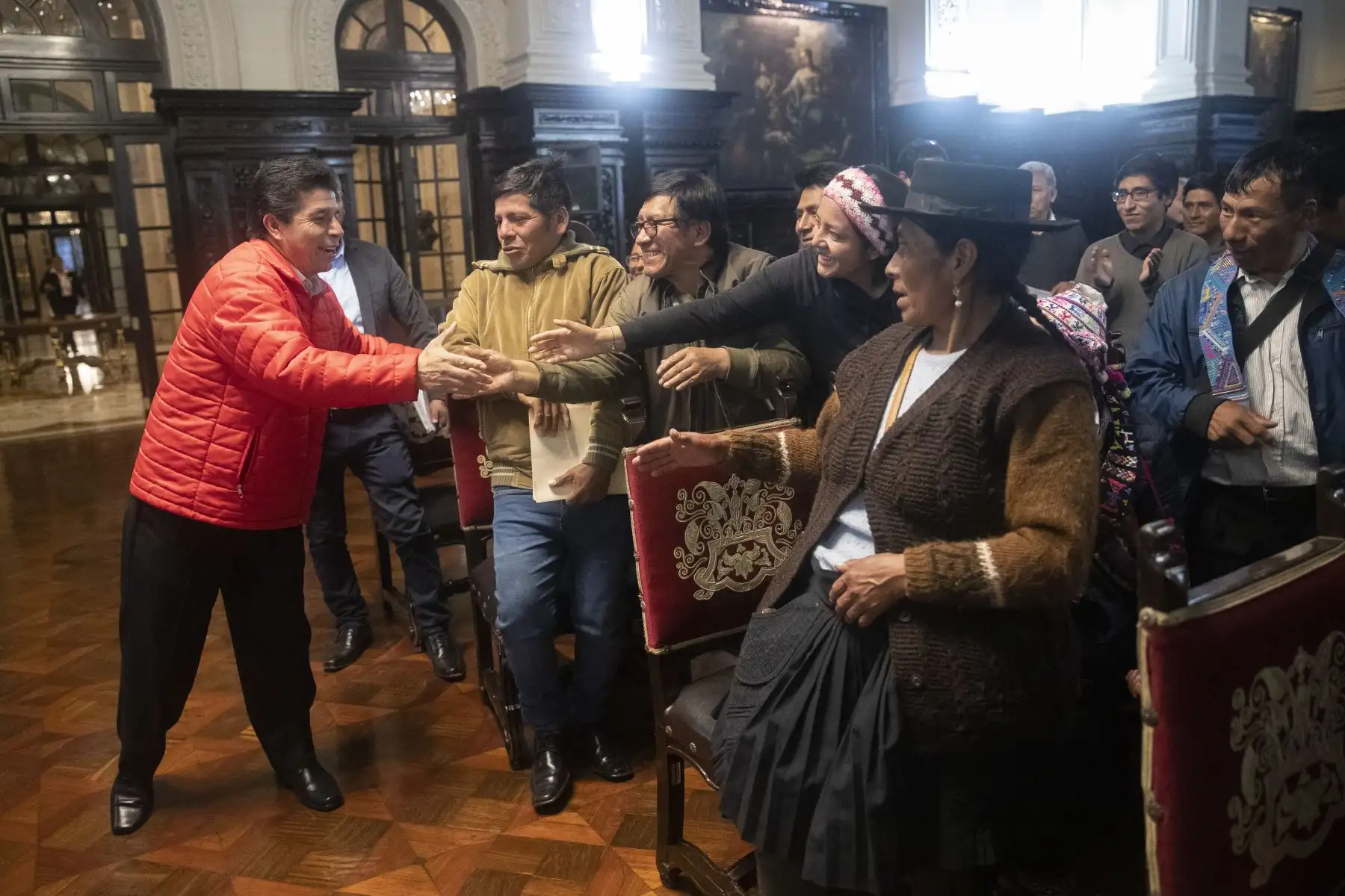 El presidente de la República, Pedro Castillo, se reunió con camelicultores de distintas regiones del país, en Palacio de Gobierno. Foto: ANDINA/Prensa Presidencia
