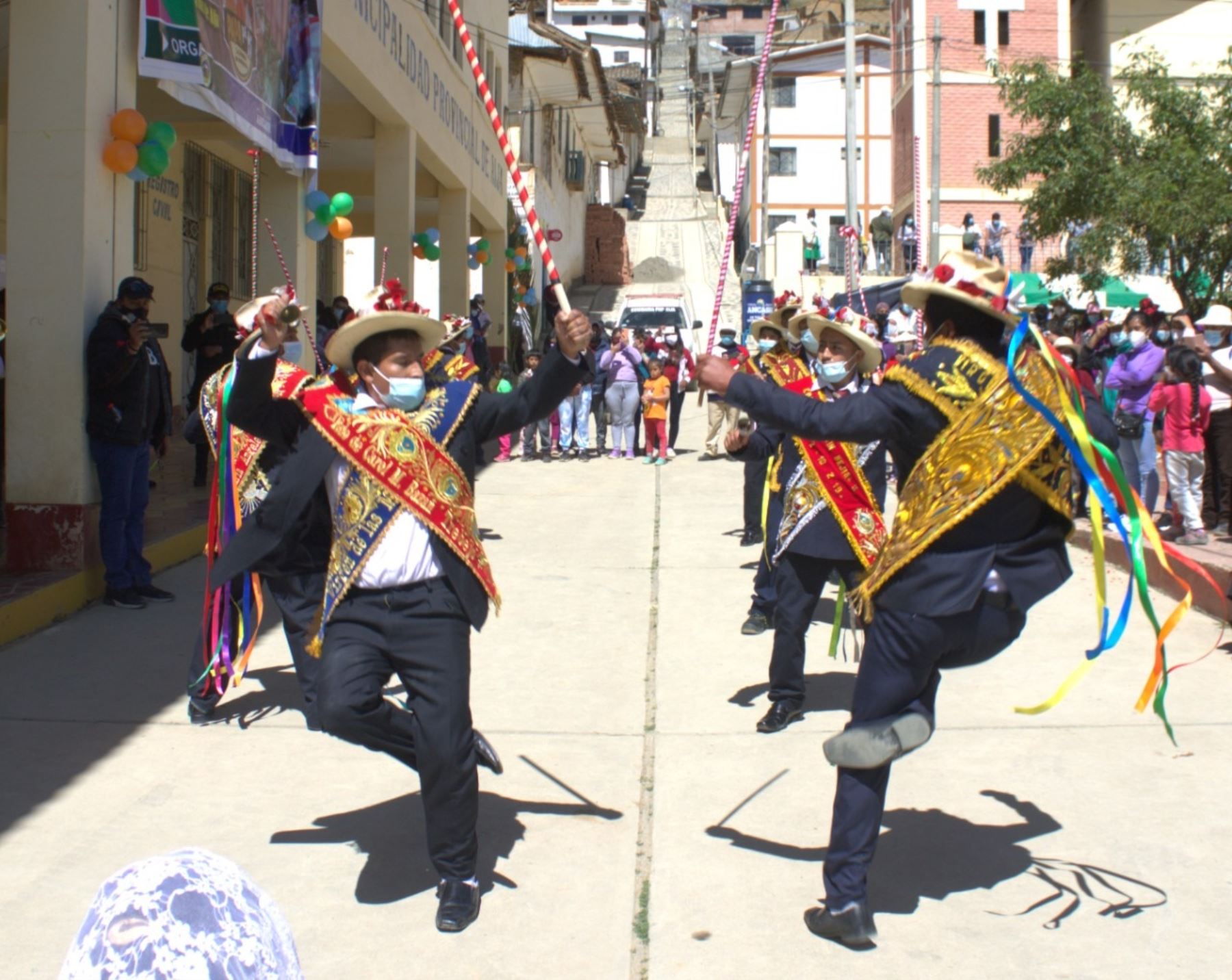 La danza Los Negrazos de Sipza, que se escenifica en el distrito de La Merced, provincia de Aija, región Áncash, fue reconocida como Patrimonio Cultural de la Nación por el Ministerio de Cultura.