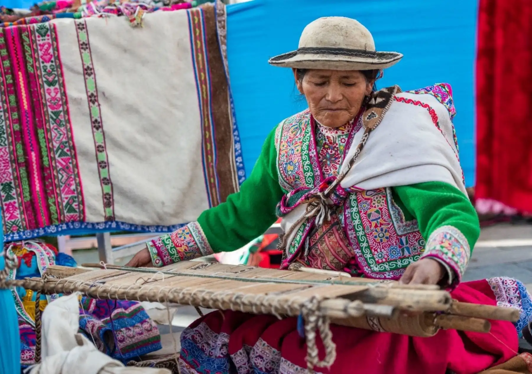 Artesanos del Colca participaron en el Concurso Nacional Somos Artesanía 2023 y ganaron fondos no reembolsables. Foto: ANDINA/difusión.