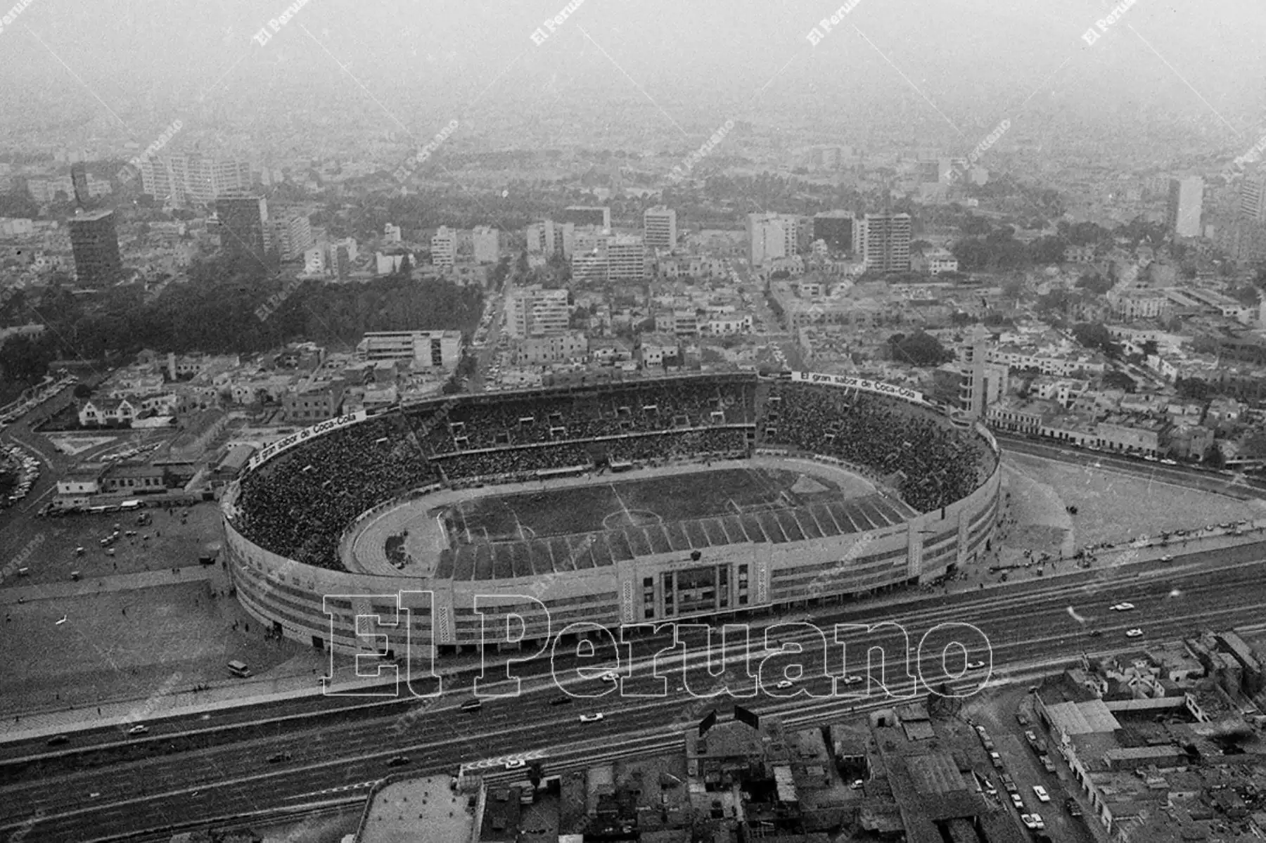 Lima - 18 noviembre 1974/ Vista panorámica del Estadio Nacional. Foto: Archivo Histórico de El Peruano / Carlos Domínguez