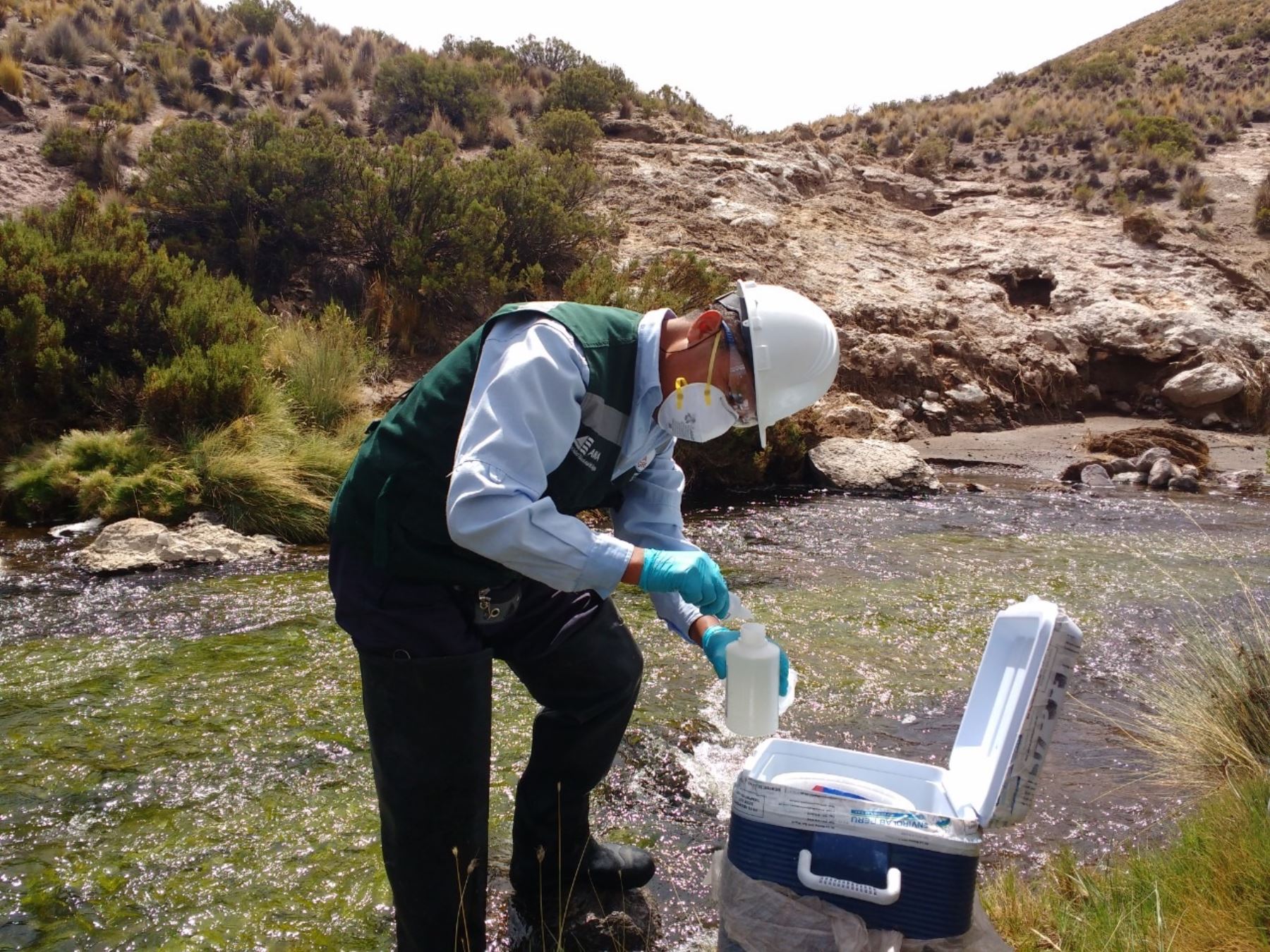 Especialistas de la Autoridad Nacional del Agua iniciaron el monitoreo de la calidad del agua en las cuencas de la región Tacna. Foto: ANDINA/difusión.