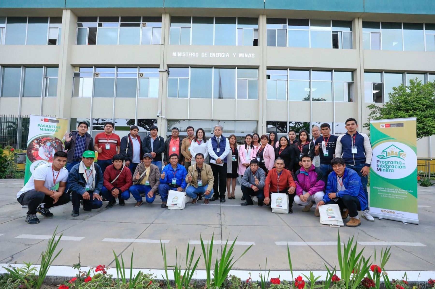 Un conjunto de 27 pobladores de Cajamarca realizaron una pasantía minera otorgada por el Minem. Foto: cortesía.