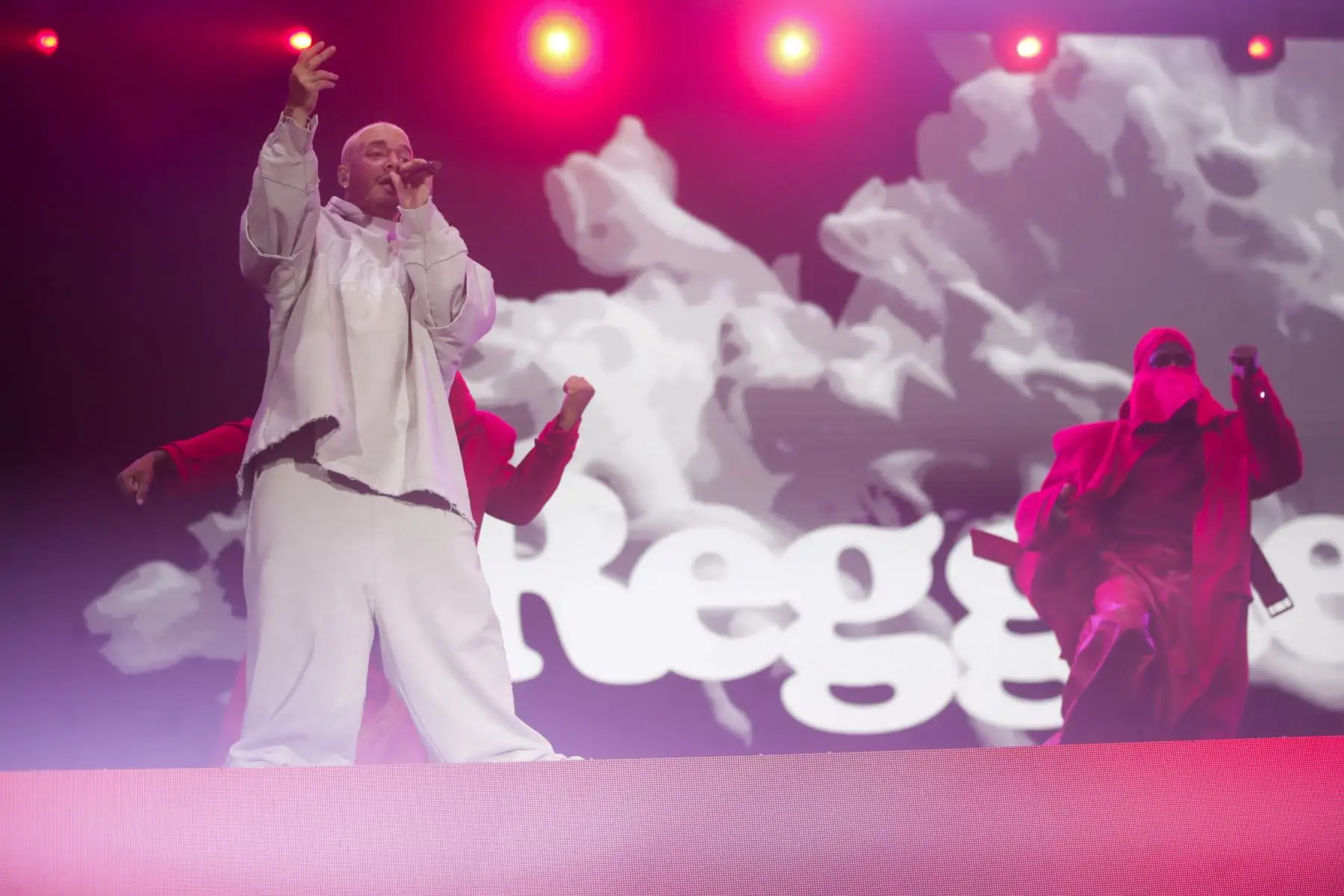 Cantante colombiano J. Balvin en concierto, Lima 2022.

Foto: ANDINA/Juan Carlos Guzmán Negrini.