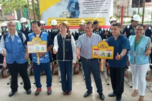 Con la participación masiva de los vecinos del Asentamiento Humano Miraflores de Tambopata, el Ministerio de Salud y la Dirección Regional de Salud de Madre de Dios realizaron el lanzamiento nacional de la "Campaña de lucha contra el dengue", con el objetivo de sensibilizar a la comunidad para poner en práctica las medidas de prevención y control ante los posibles brotes de la enfermedad transmitida por el zancudo Aedes aegypti.