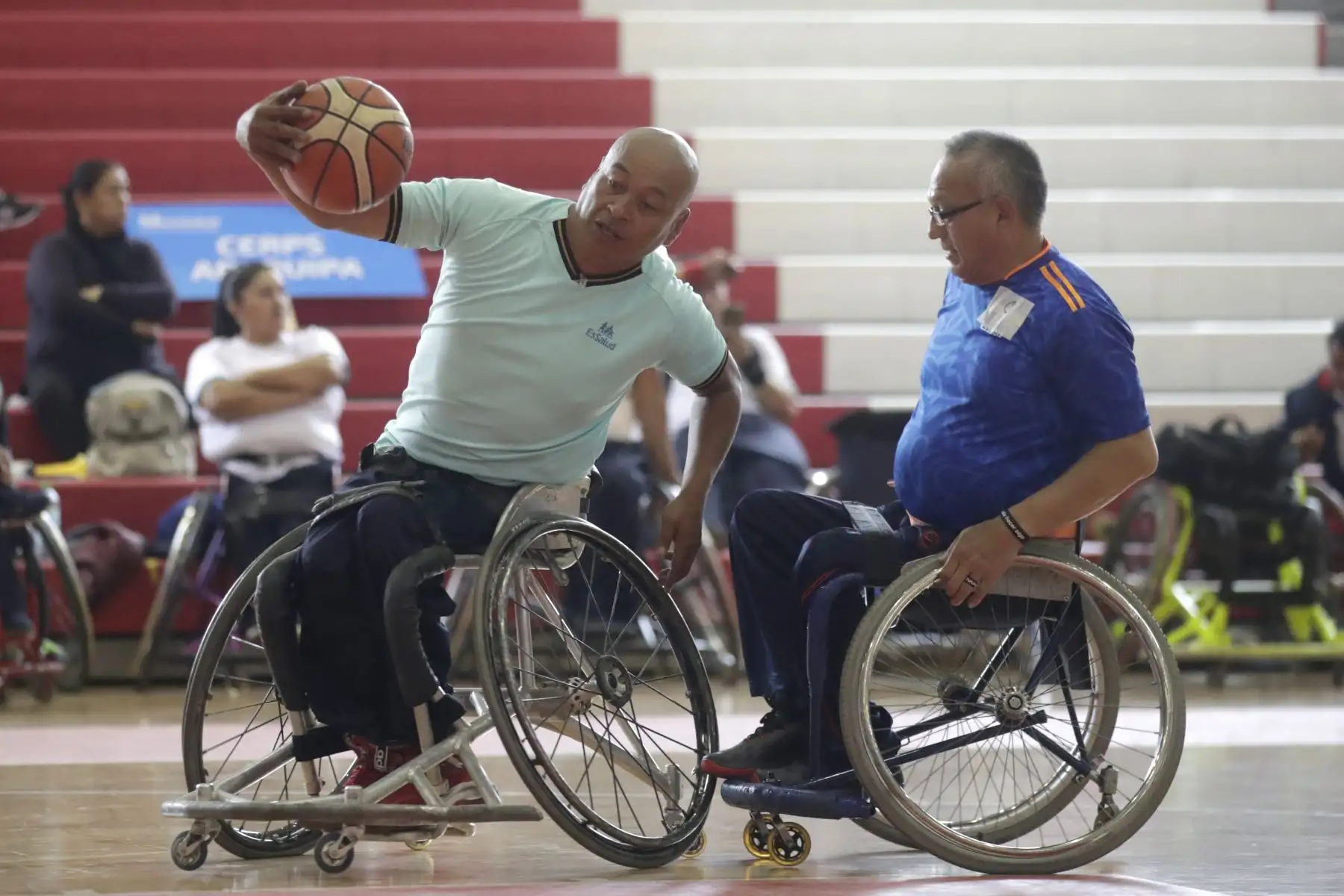 Más de 150 deportistas con discapacidad de Essalud participaron de torneo amistoso en Legado, Videna de San Luis.

Foto: ANDINA/Juan Carlos Guzmán Negrini