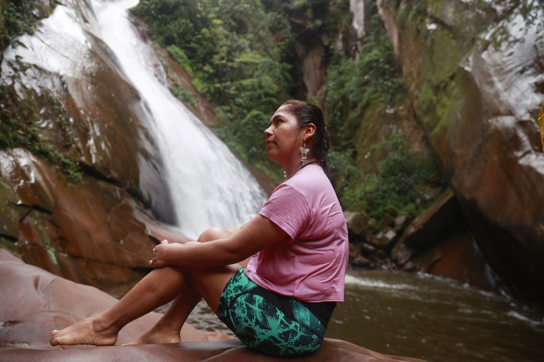 La catarata Ducha del diablo es una impresionante caída de agua ubicada en el boquerón de Padre Abad, en Ucayali, que cautiva a los turistas. ANDINA/Melina Mejía