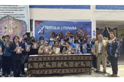 Iniciativa permite congregar a los autores y protagonistas de sus libros preferidos con los estudiantes de tercero, cuarto y quinto año de secundaria.
