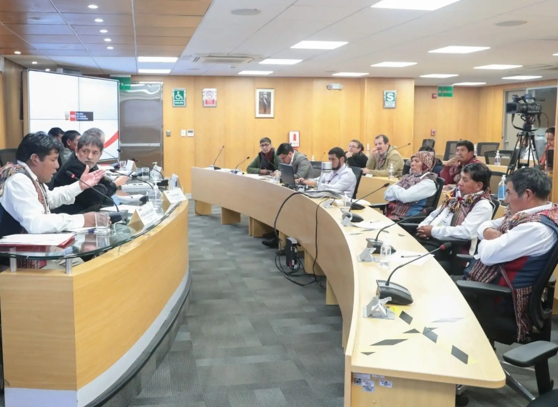 El MTC y dirigentes de tres comunidades campesinas de la provincia de Urubamba, región Cusco, conformaron el comité de gestión de diálogo para impulsar la ejecución del aeropuerto de Chinchero.Foto: ANDINA/Difusión.