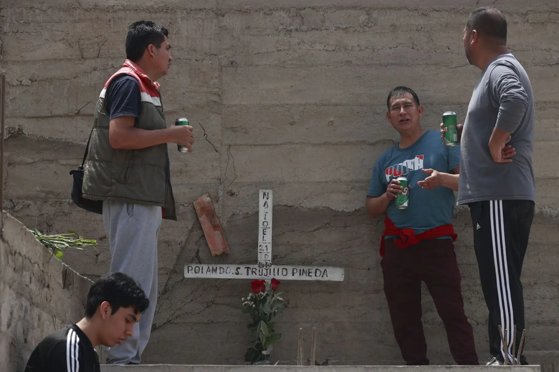 El Día de todos los Santos es una fecha esperada por miles de peruanos para honrar a sus seres queridos que partieron de este mundo, especialmente a quienes lo hicieron tempranamente a causa del covid-19. Foto: ANDINA/ Melina Mejía