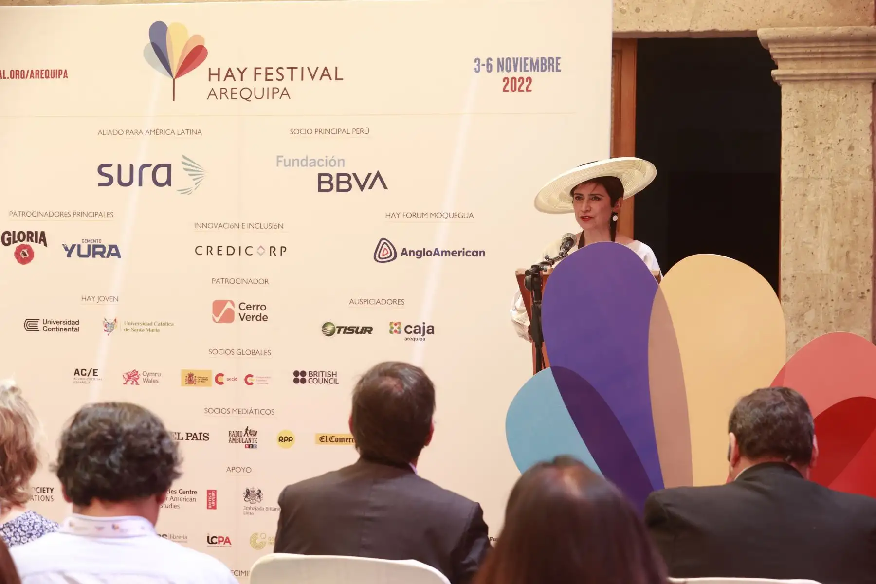 Angela delgado director de desarrollo del Hay Festival Arequipa que celebra su octava edición. Del 3 al 6 de noviembre. Foto: ANDINA/ Melina Mejía Angela delgado director de desarrollo del Hay Festival Arequipa que celebra su octava edición. Del 3 al 6 de noviembre. Foto: ANDINA/ Melina Mejía