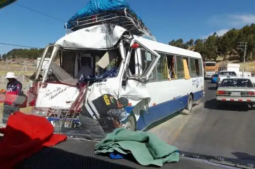 Accidente en la vía Puno-Desaguadero. Foto: ANDINA/Difusión