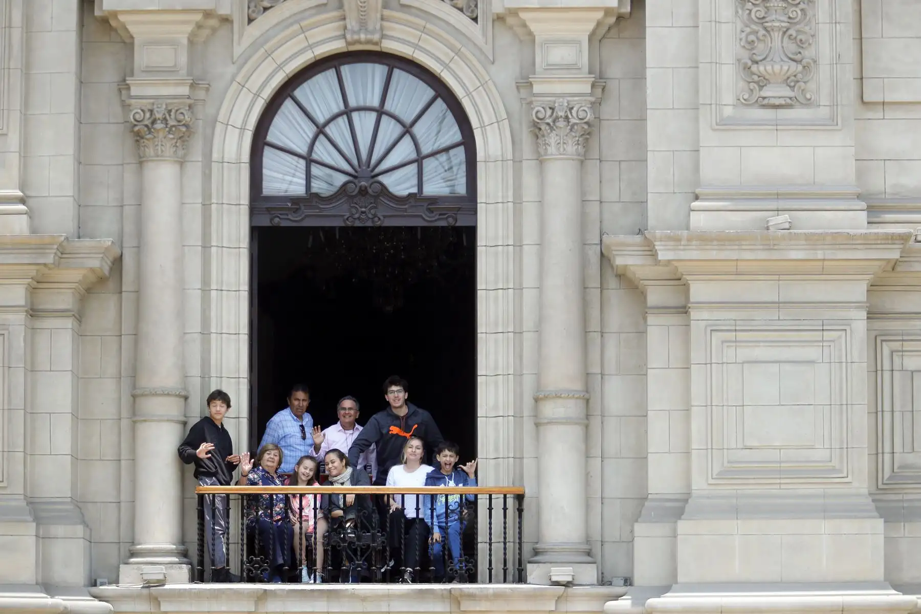 La Marina de Guerra del Perú encabezó esta mañana el tradicional Cambio de Guardia en Palacio de Gobierno. Foto: ANDINA/Prensa Presidencia