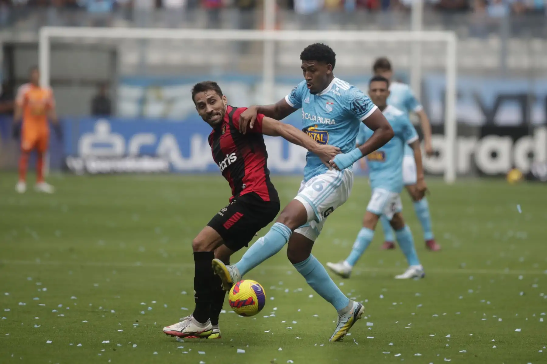 Melgar derrotó 2 a 0 a Sporting Cristal y jugará la final nacional con Alianza Lima.

Foto: ANDINA/Juan Carlos Guzmán