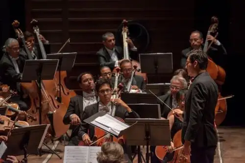 Orquesta Sinfónica Nacional del Perú presenta Bruch & Schumann en el Gran Teatro Nacional.