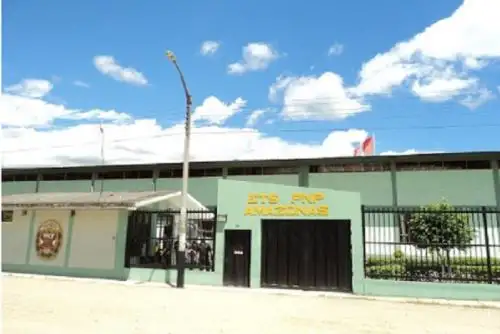 Para evitar su cierre definitivo después del 2025, la norma establece medidas para su reorganización que deberá adecuarse a los lineamientos de formación, capacitación, especialización y perfeccionamiento de la PNP.