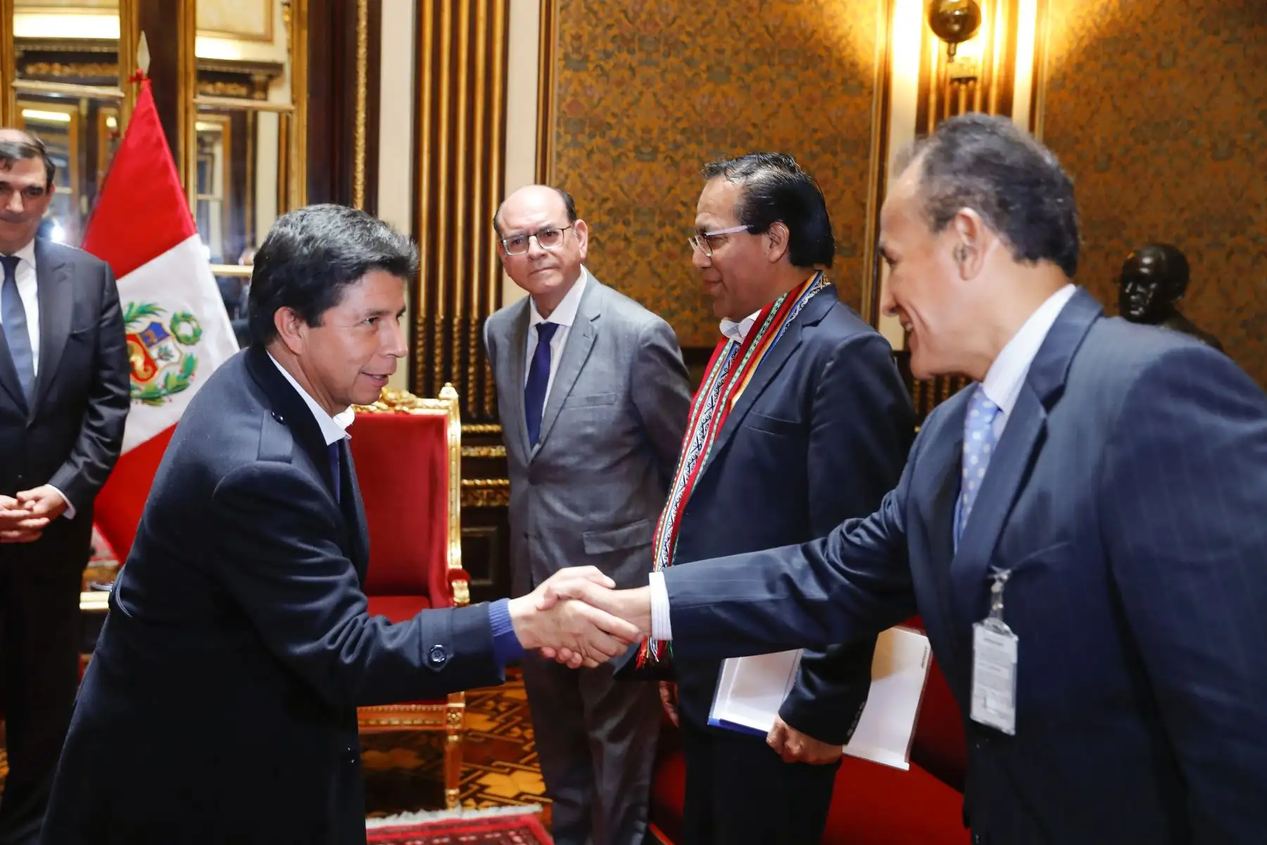 Jefe de Estado Pedro Castillo, sostiene audiencia con miembros del capítulo peruano del Consejo Consultivo Empresarial del APEC – ABAC Perú. Foto: ANDINA/ Prensa Presidencia