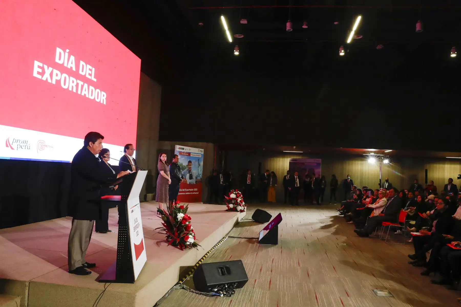 Presidente de la República, Pedro Castillo, lidera la ceremonia por el “Día del Exportador”. Foto: ANDINA/ Prensa Presidencia