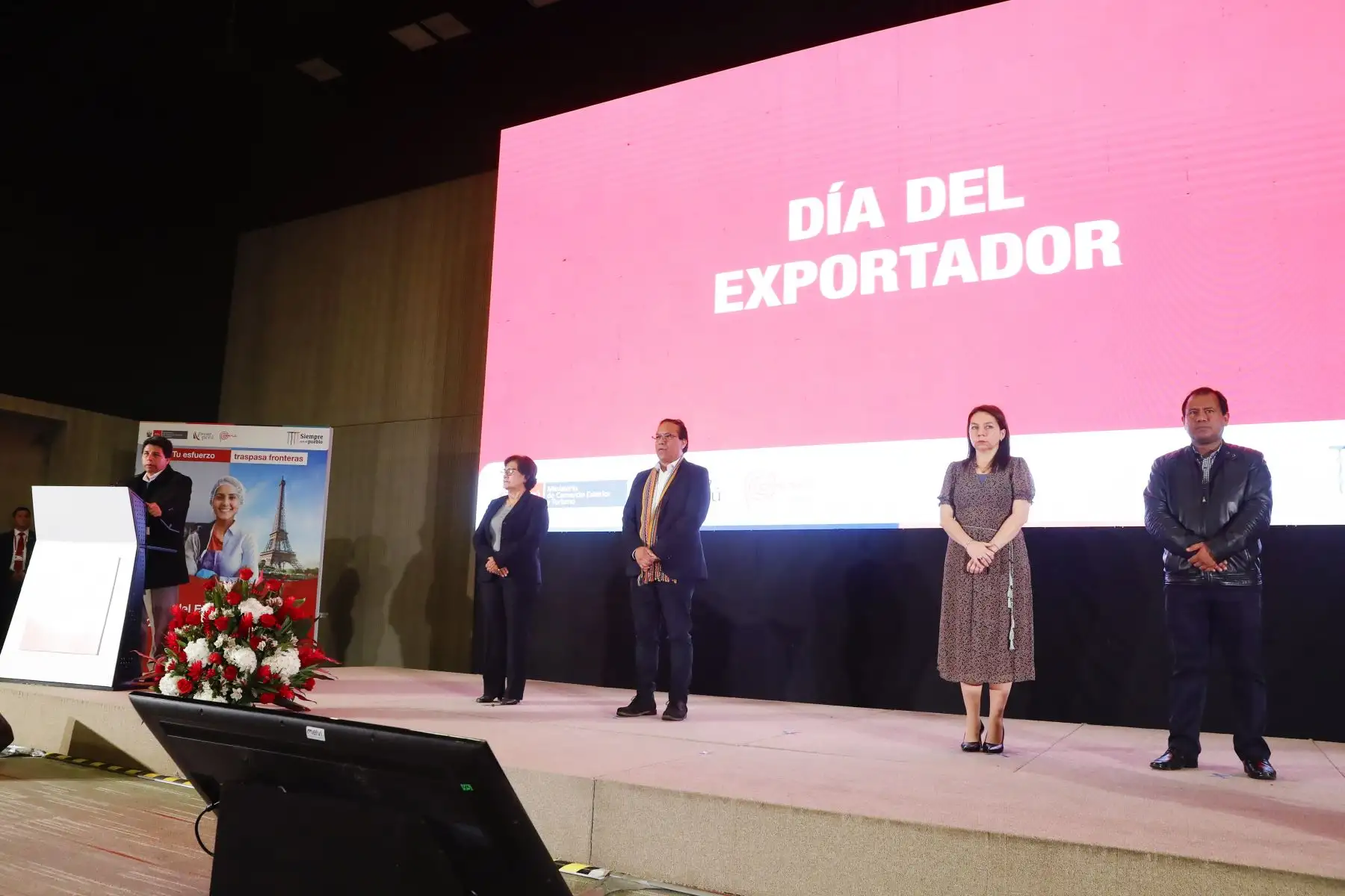 Presidente de la República, Pedro Castillo, lidera la ceremonia por el “Día del Exportador”. Foto: ANDINA/ Prensa Presidencia