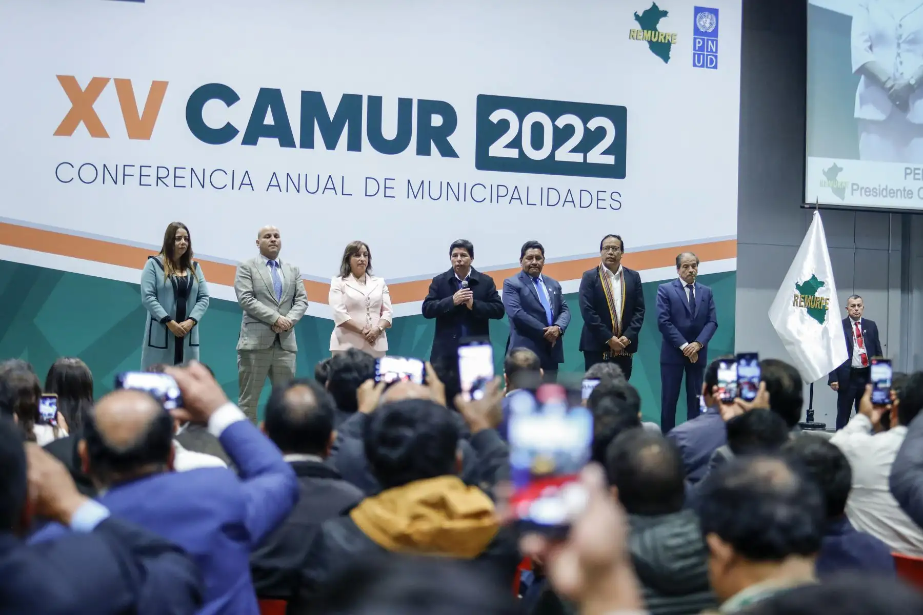 El jefe de Estado, Pedro Castillo Terrones, participa en la XV Conferencia Anual de Municipalidades Urbanas y Rurales – CAMUR 2022. Foto: ANDINA/Prensa Presidencia